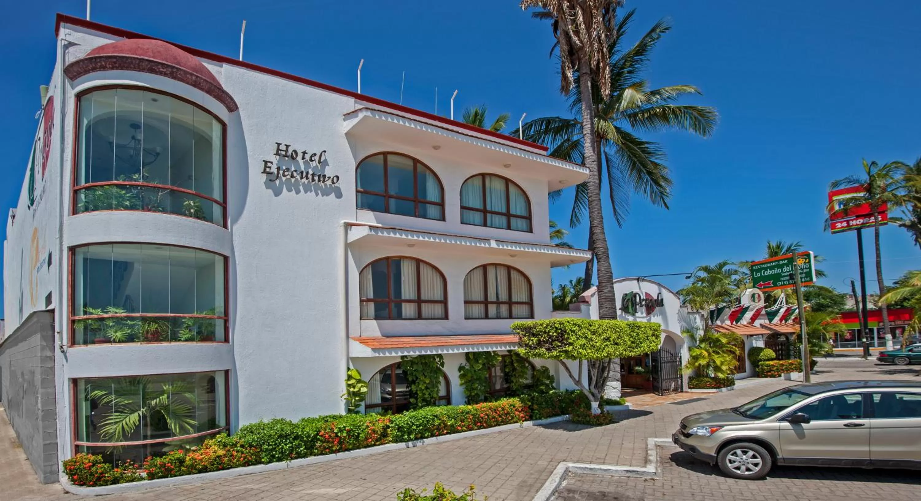 Property building in Hotel Boutique La Pergola