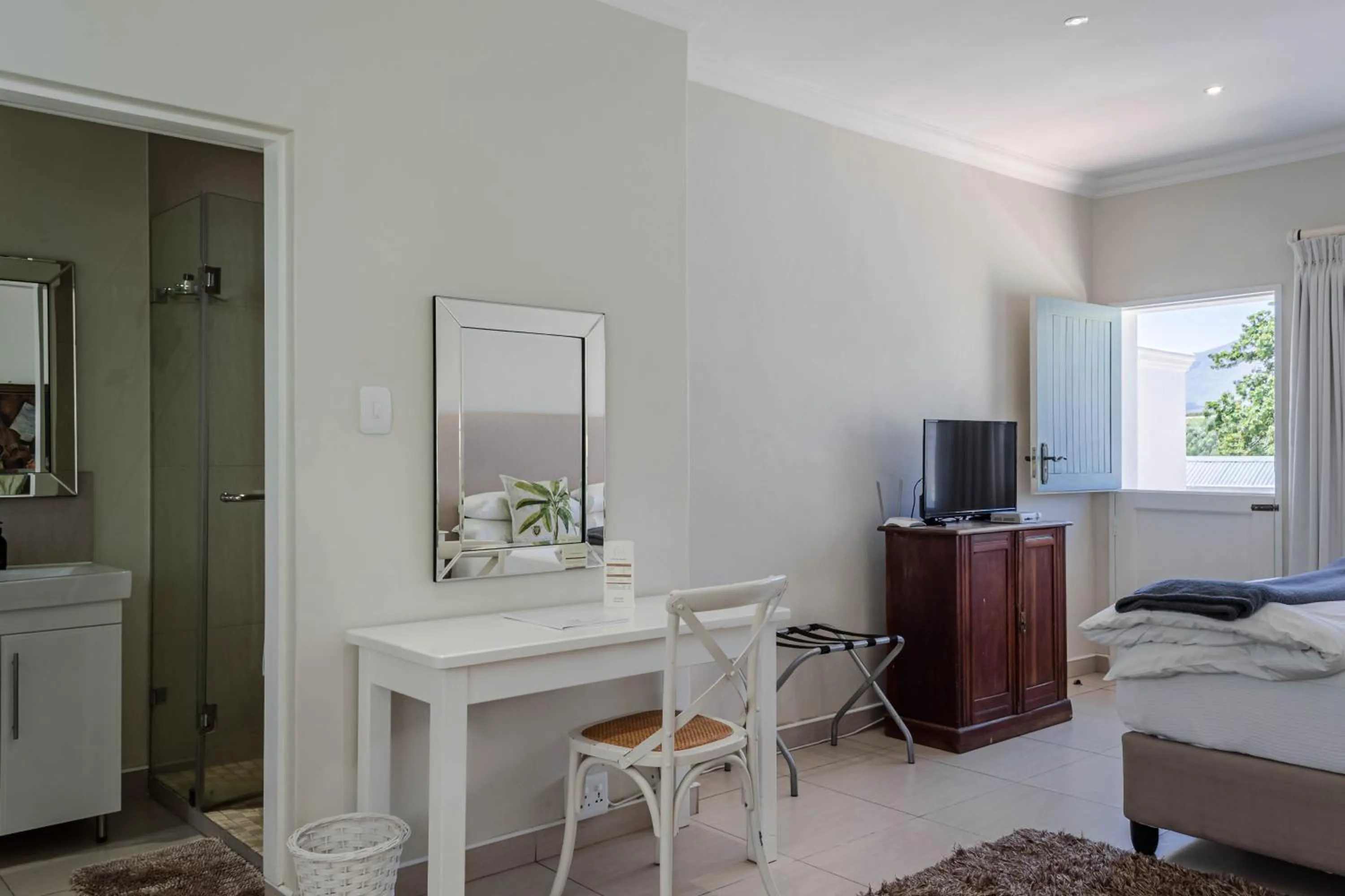 Bathroom, Bed in Webersburg