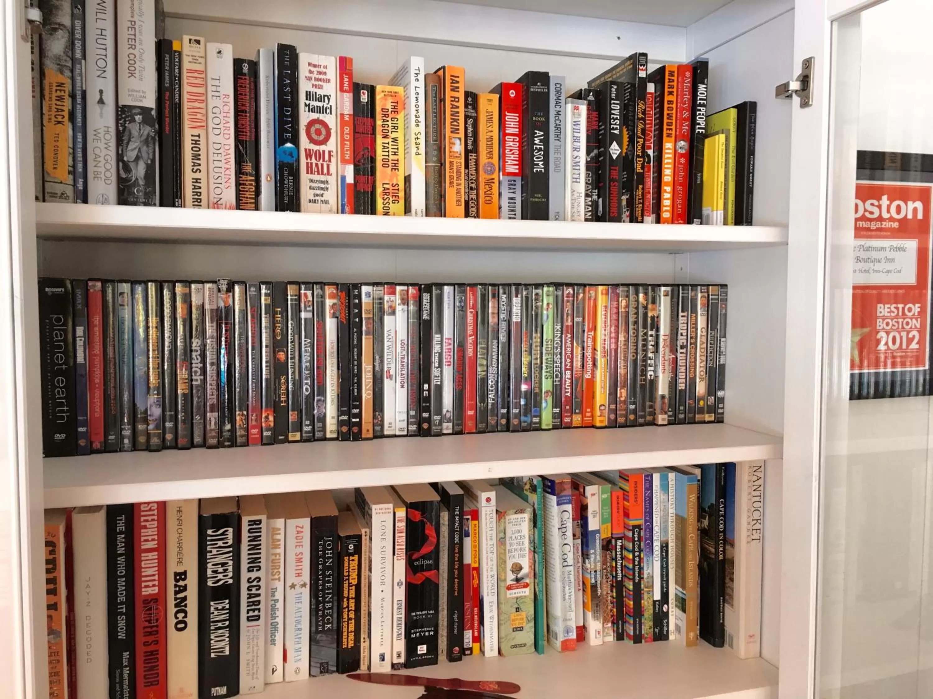 Lounge or bar in The Platinum Pebble Boutique Inn - Adults Only Property