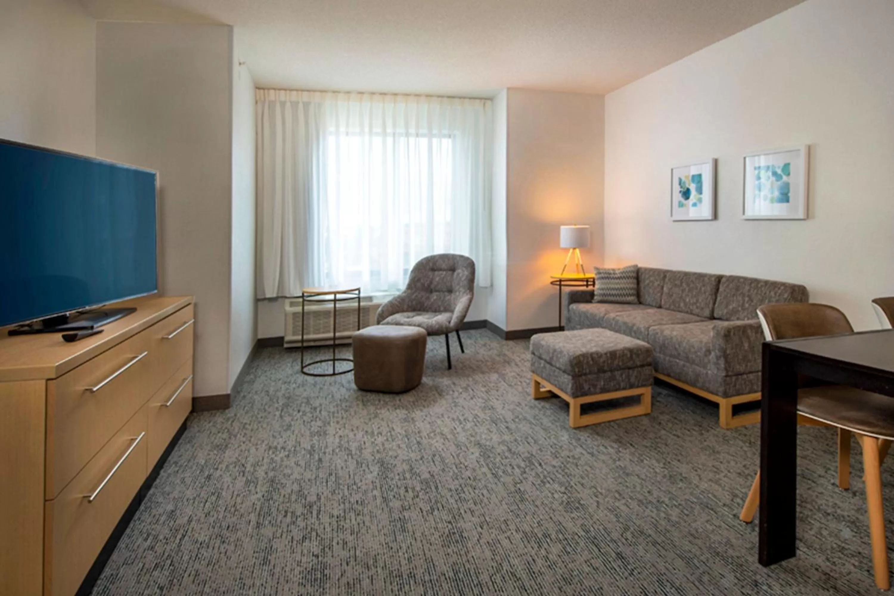 Living room in TownePlace Suites by Marriott Frederick