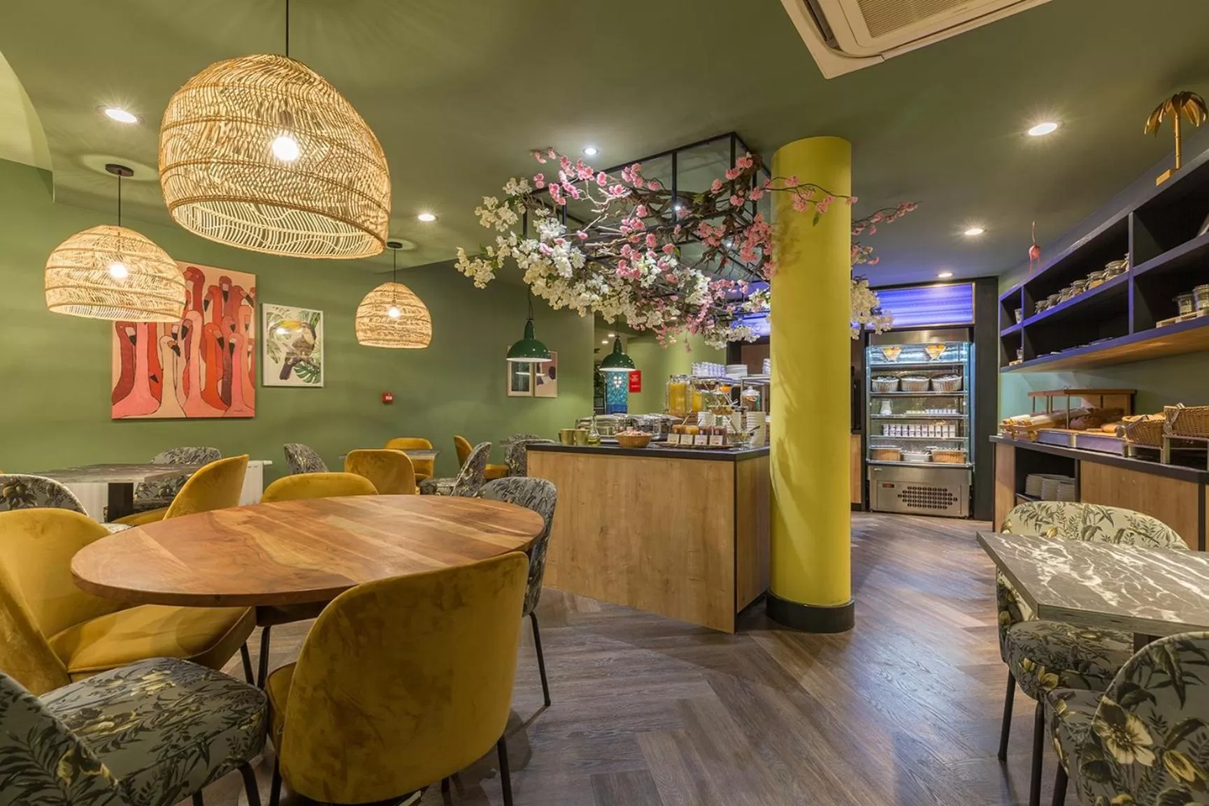 Breakfast in Leonardo Hotel Antwerpen