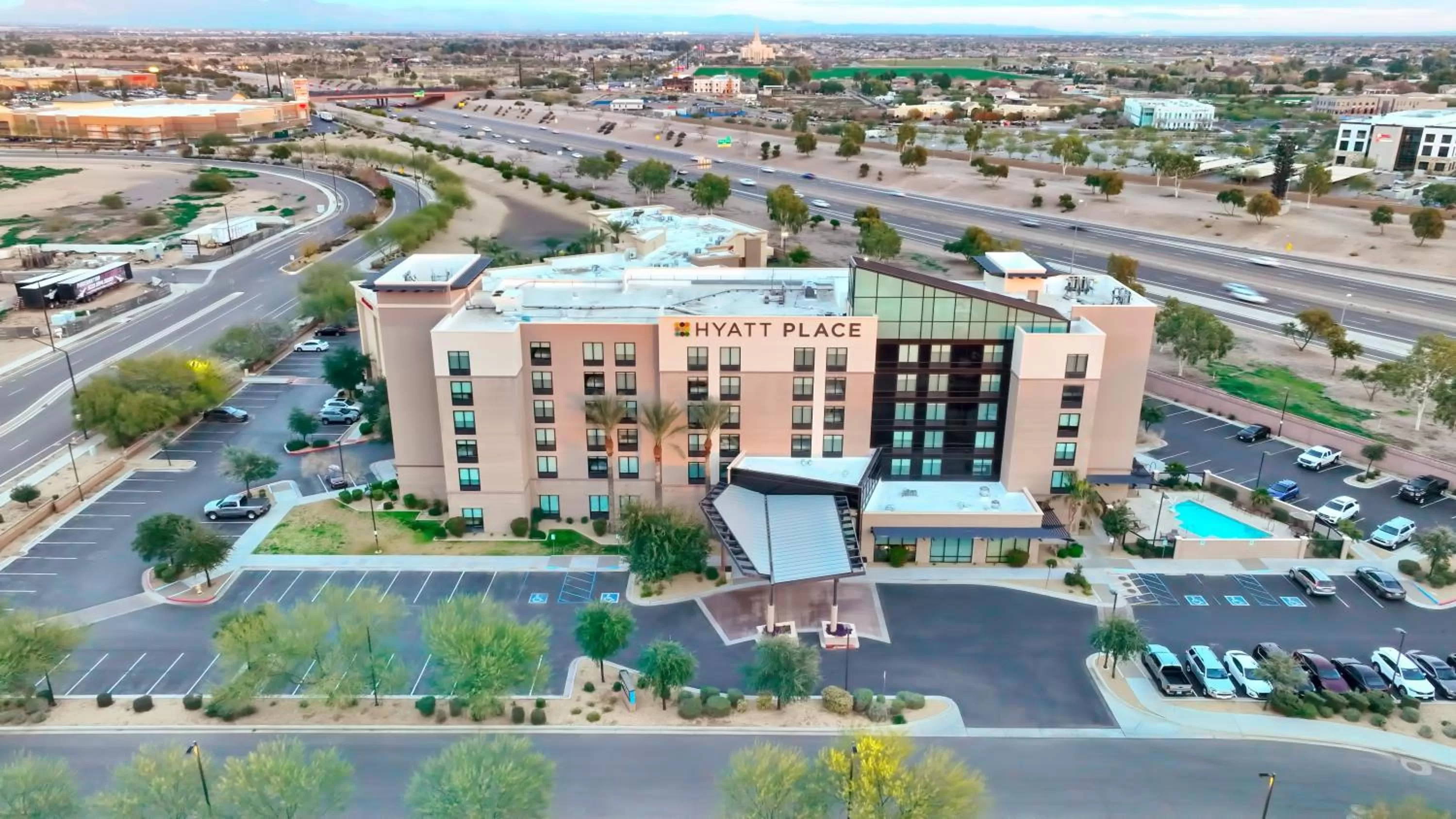 Property building in Hyatt Place Phoenix Gilbert