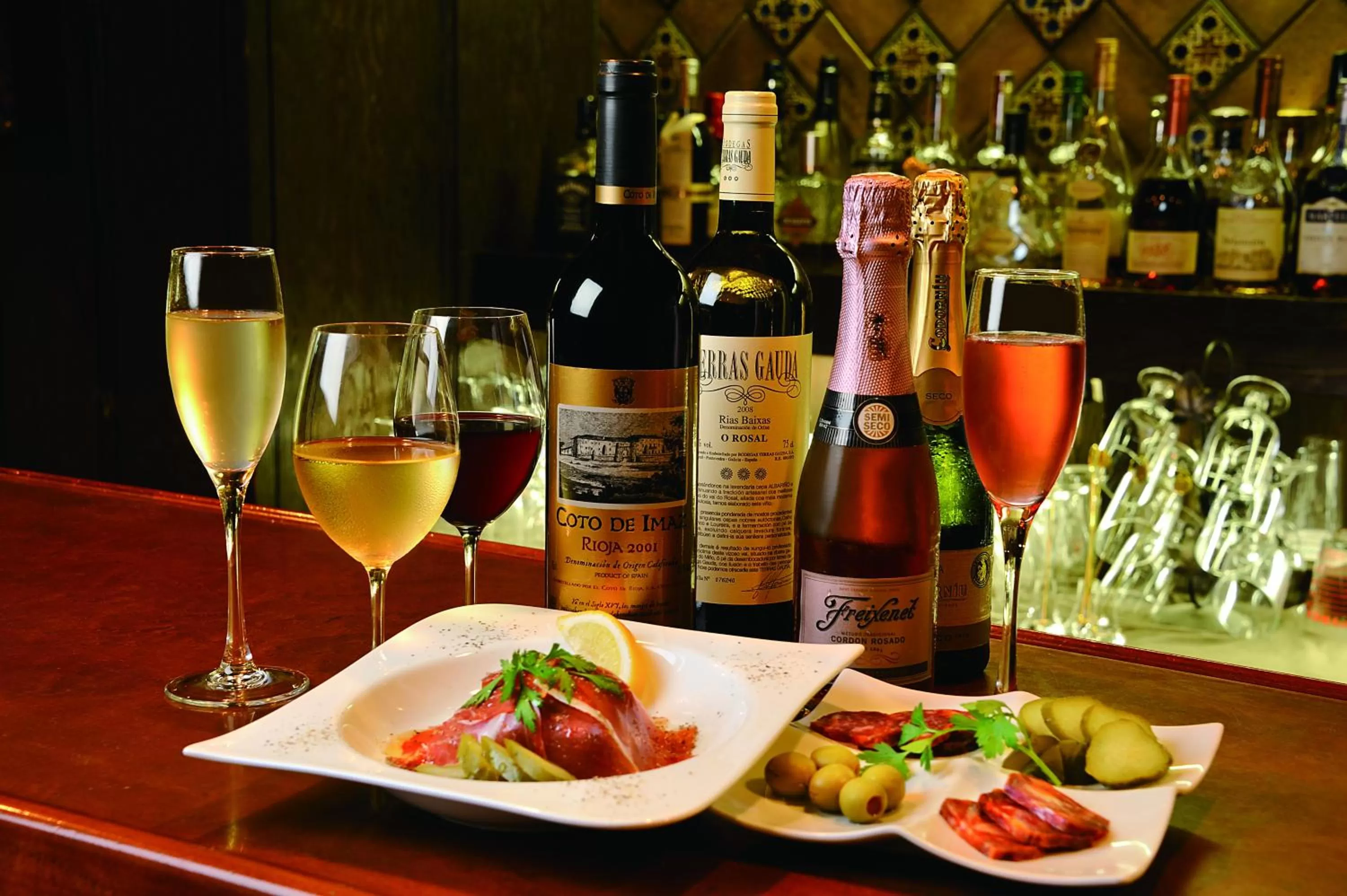 Food and drinks in RIHGA Royal Hotel Kyoto