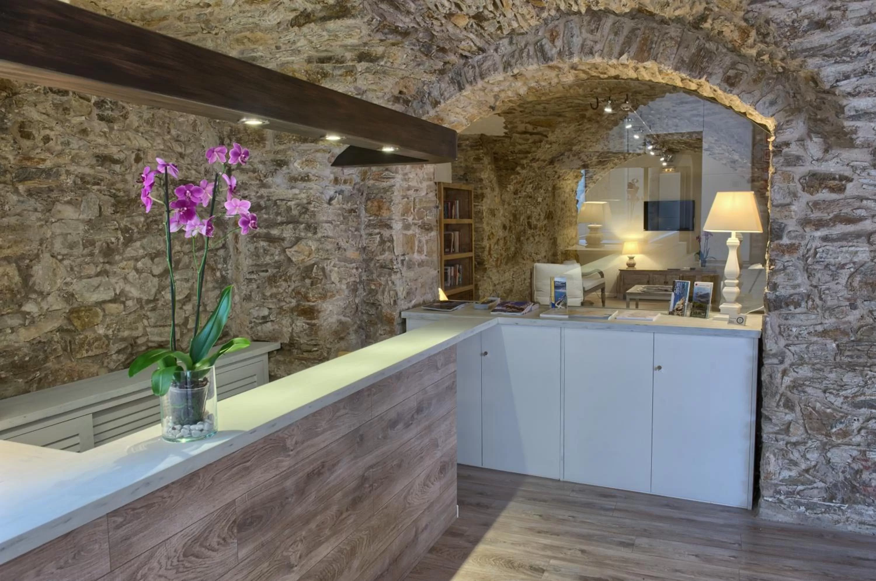 Lobby or reception in El Petit Convent