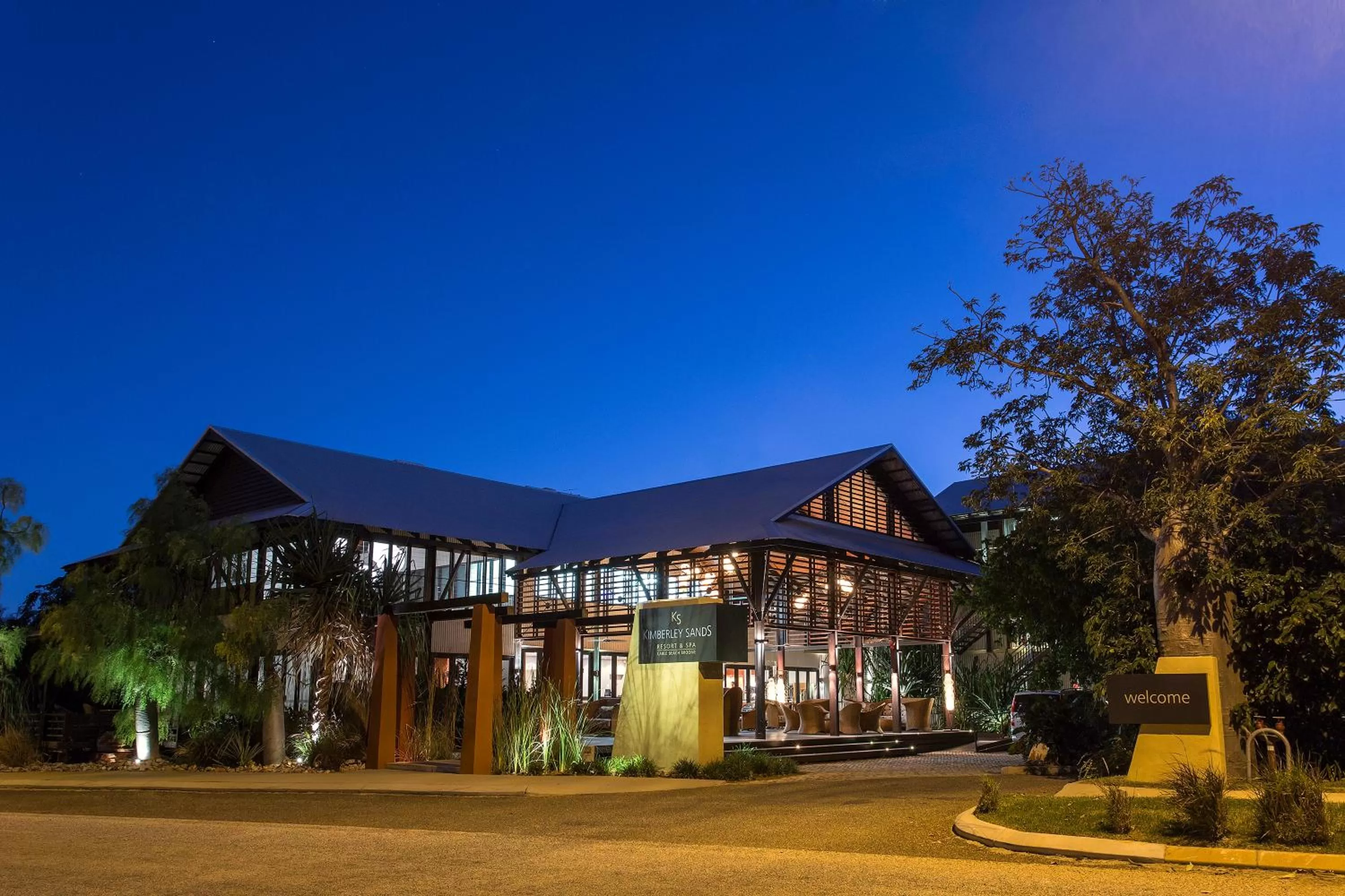 Facade/entrance in Kimberley Sands Resort