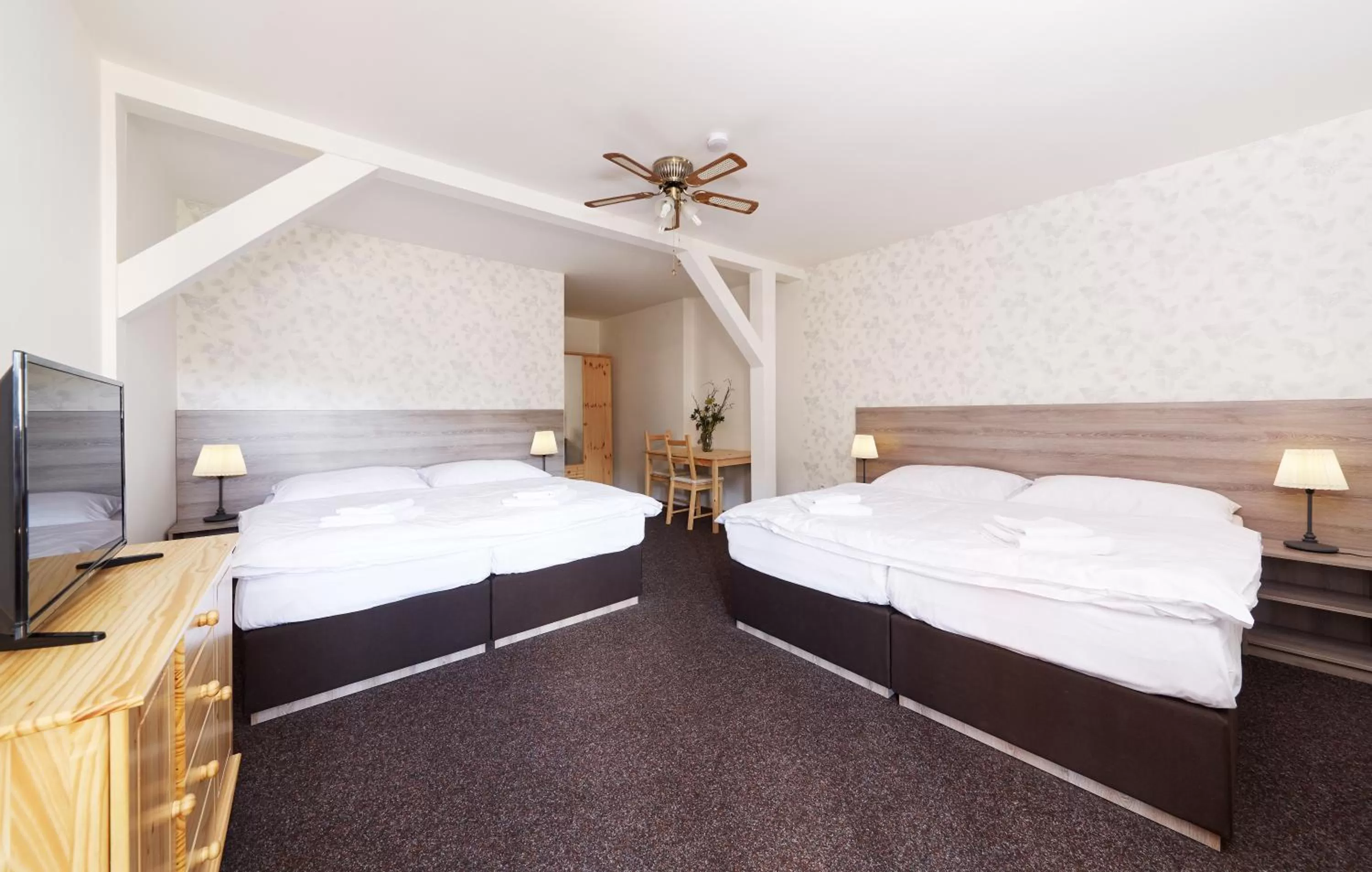 Bedroom, Bed in Ski Hotel Svoboda nad Úpou