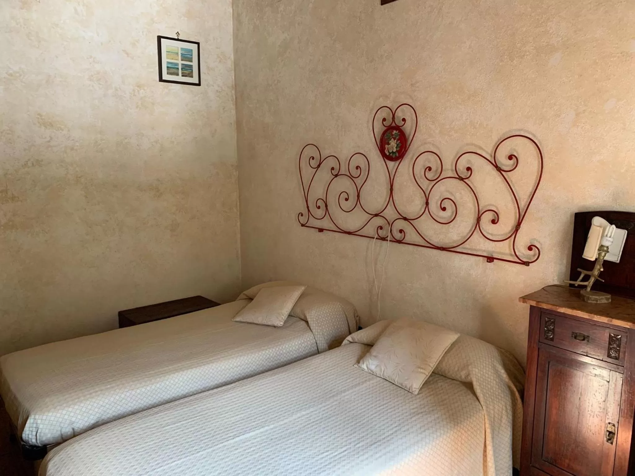 Bedroom, Bed in Ulivo Rosso