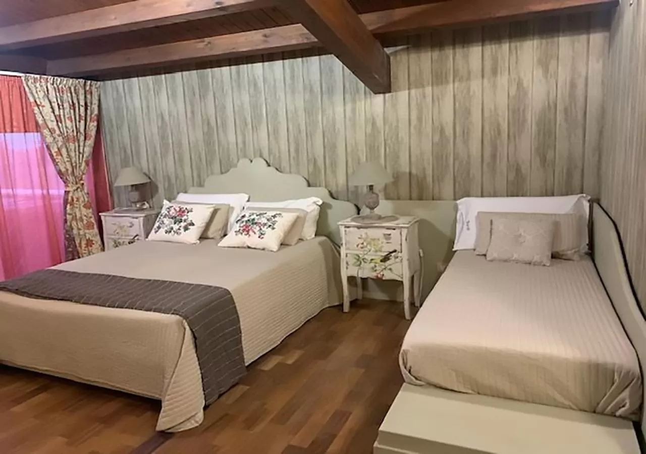 Photo of the whole room, Bed in B&B Villa del Sole Relais