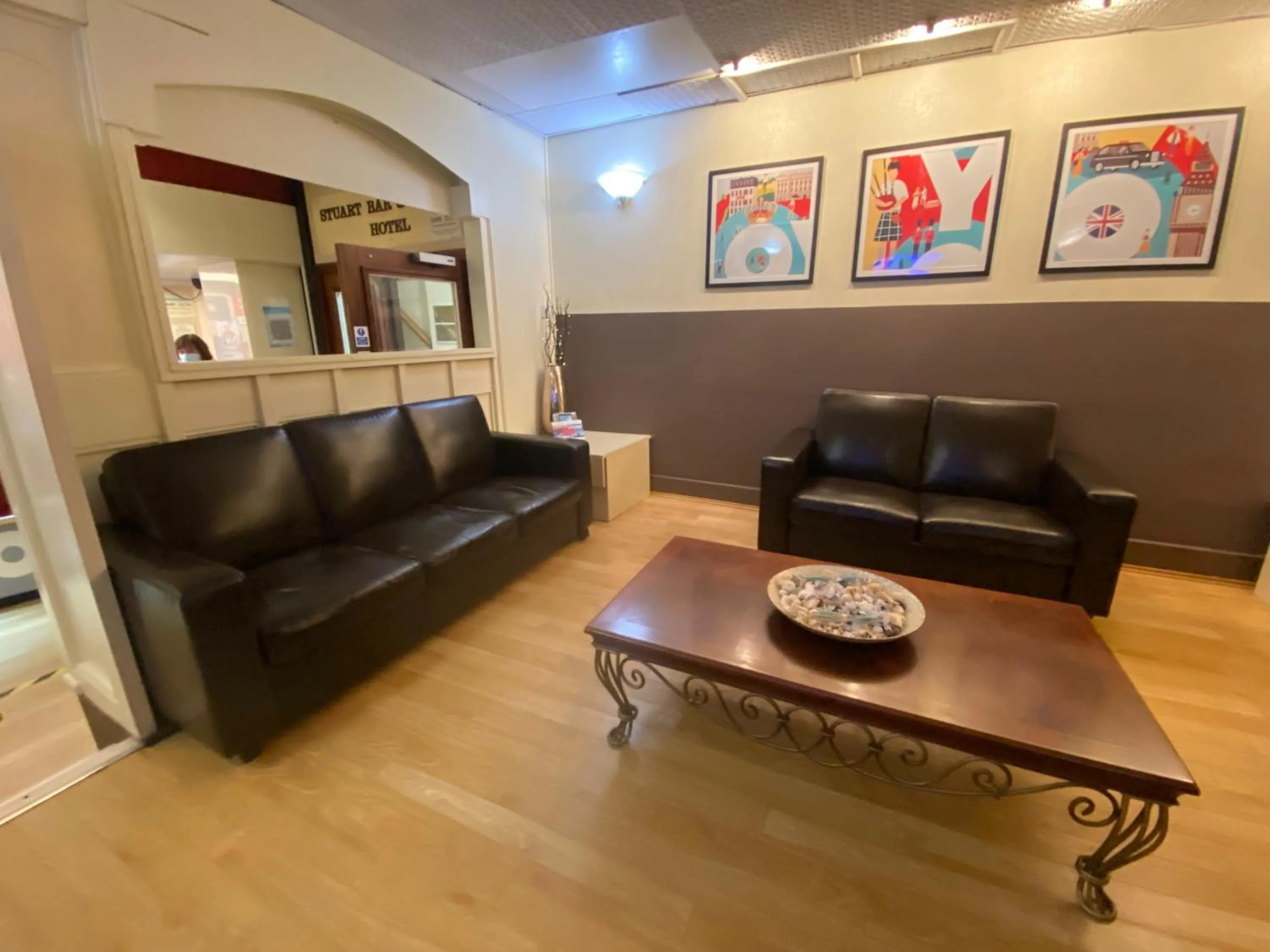 Lobby or reception in Cardiff Sandringham Hotel