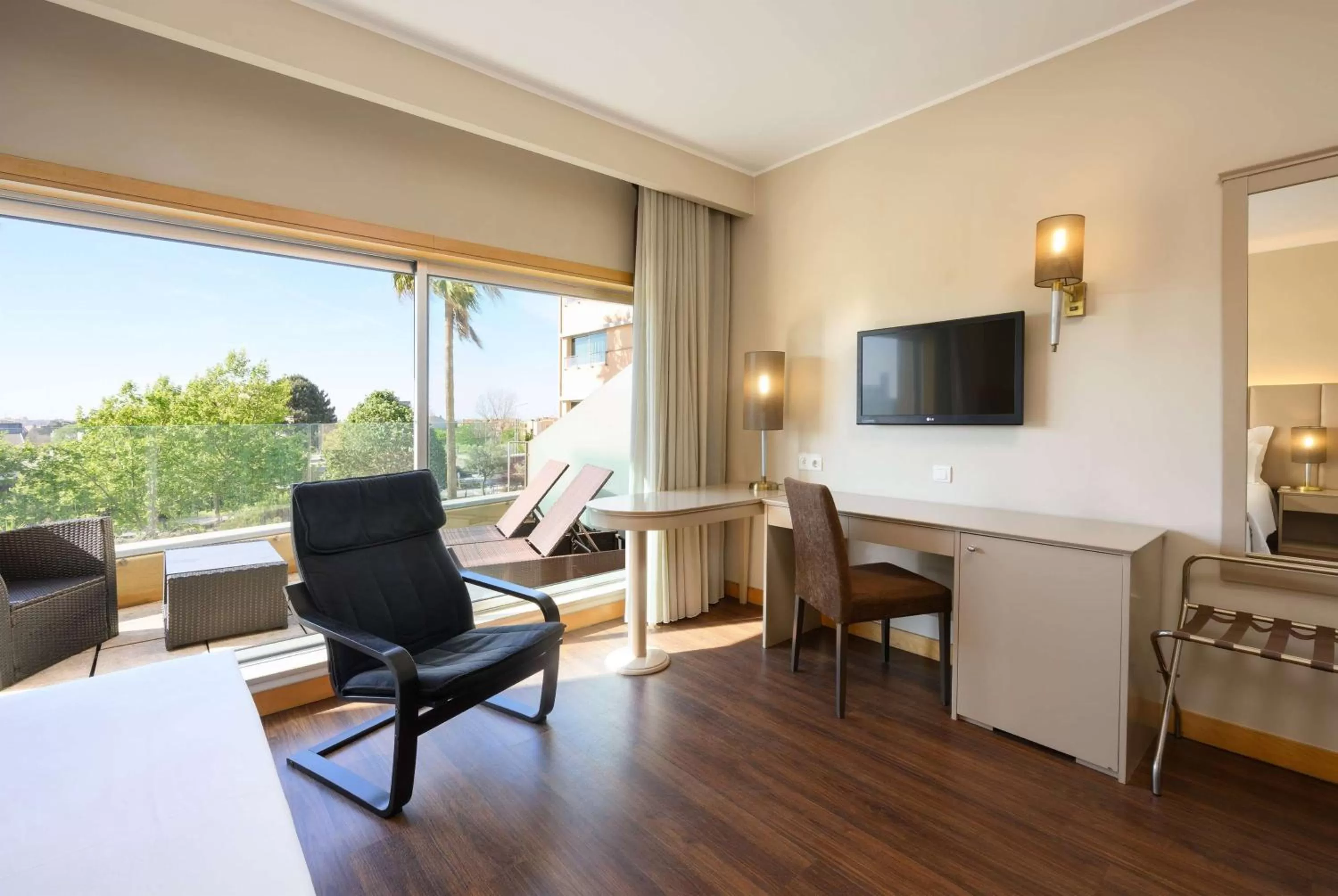 1 Double Bed, Premium, Non-Smoking in TRYP by Wyndham Porto Expo Hotel