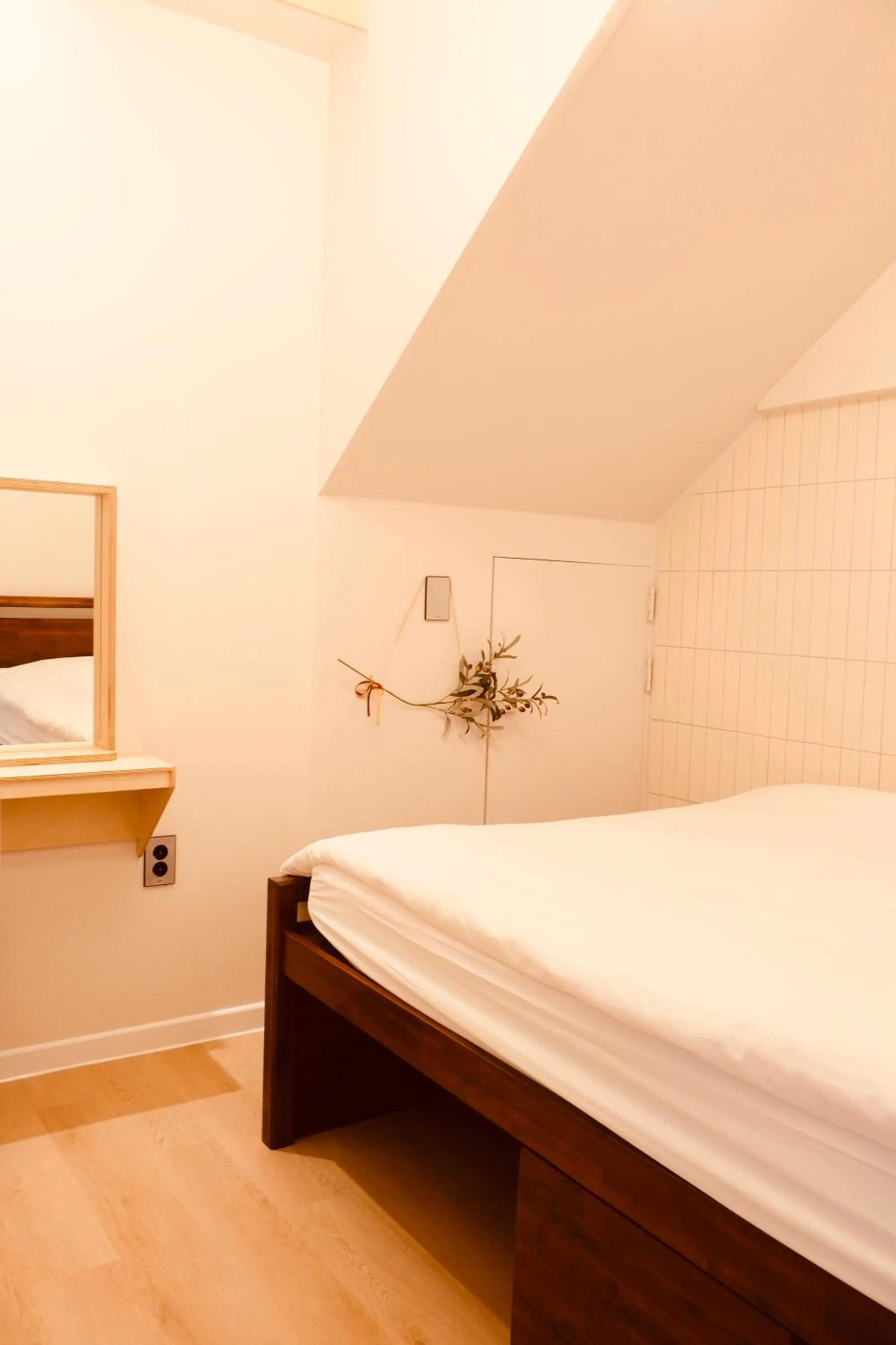 Bed in Mir Guesthouse