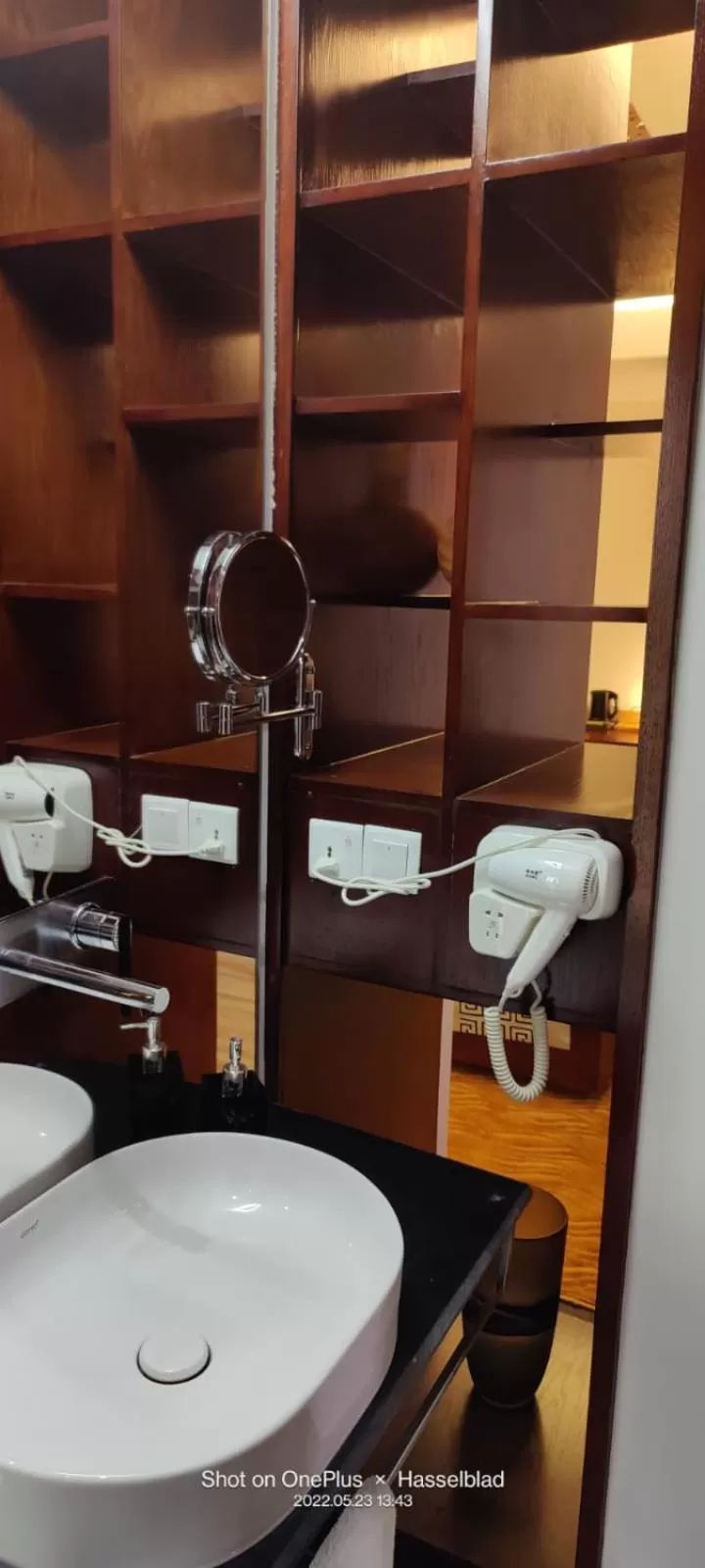 Bathroom in Empyrean Dhaka City Centre