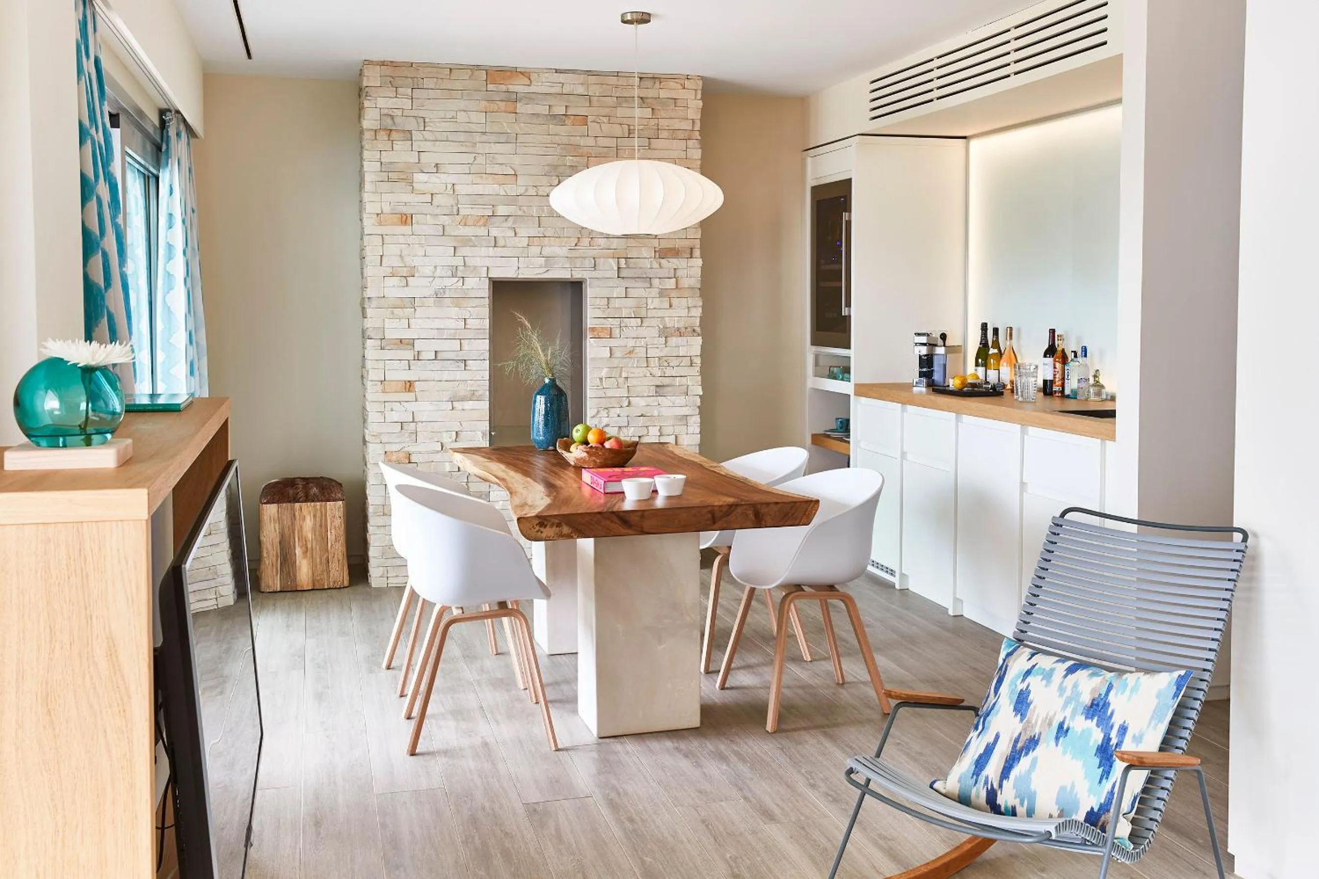 Dining area in 7Pines Resort Ibiza, part of Destination by Hyatt