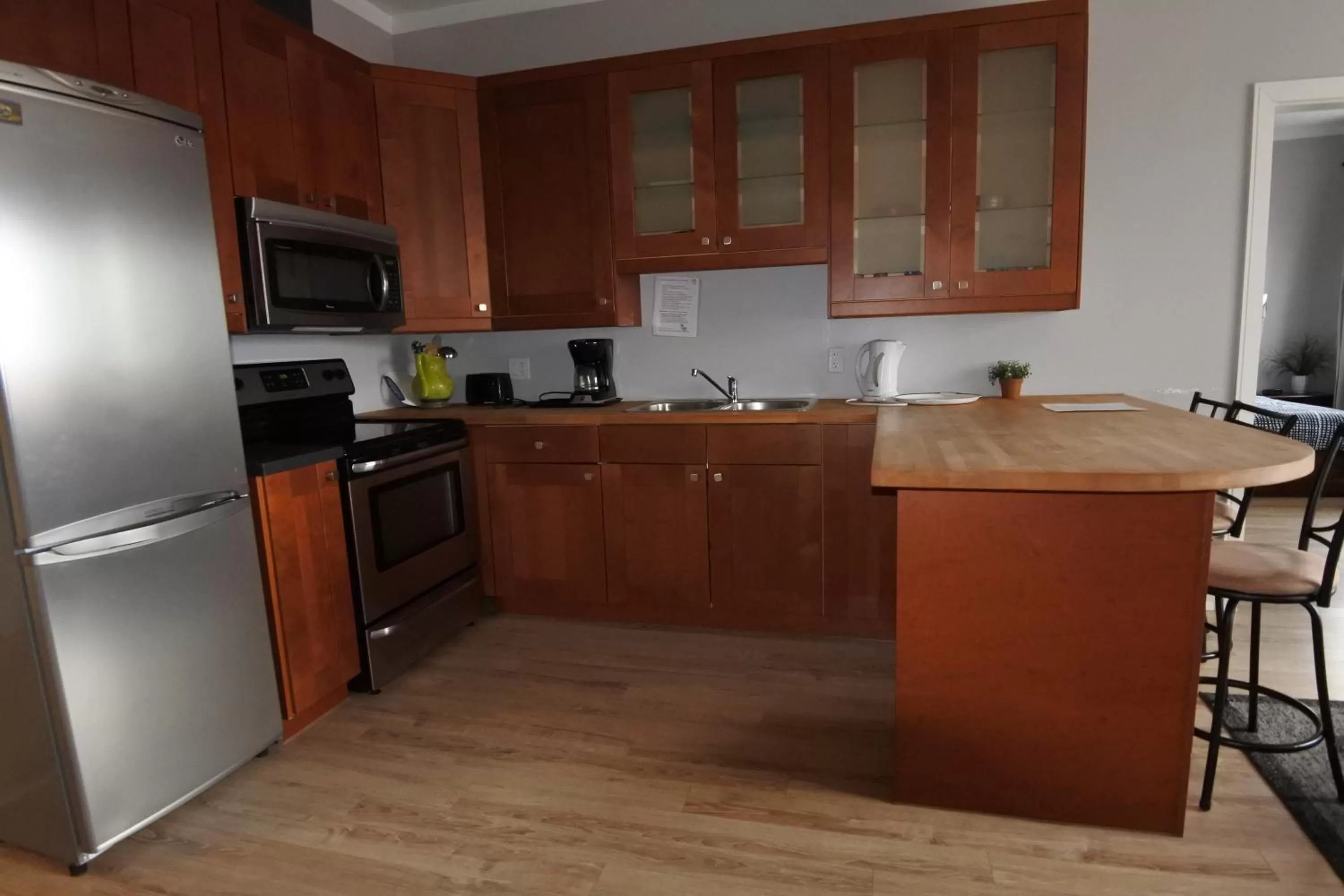 Kitchen or kitchenette in Black Rooster Guesthouse