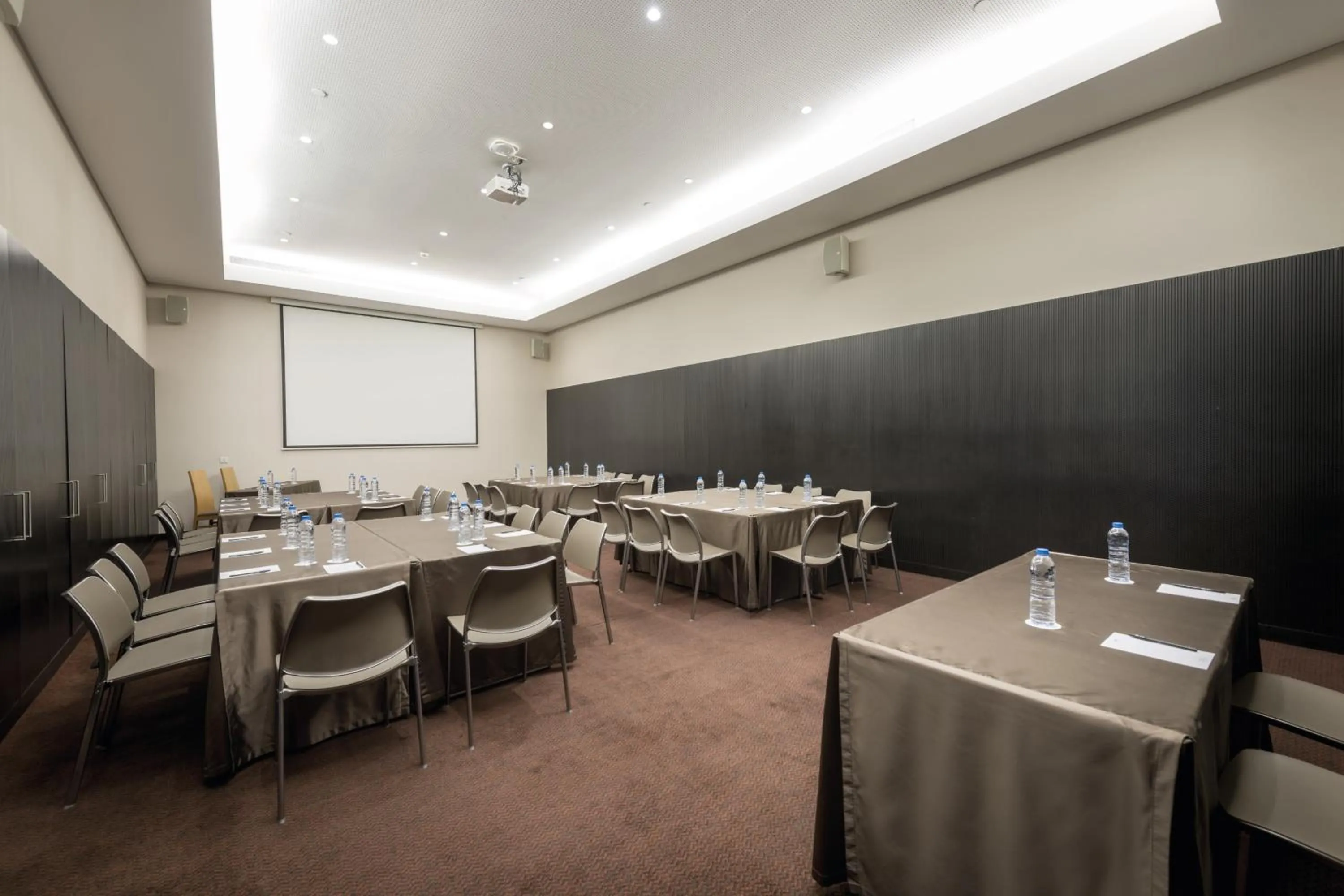 Banquet/Function facilities in Hotel Trópico