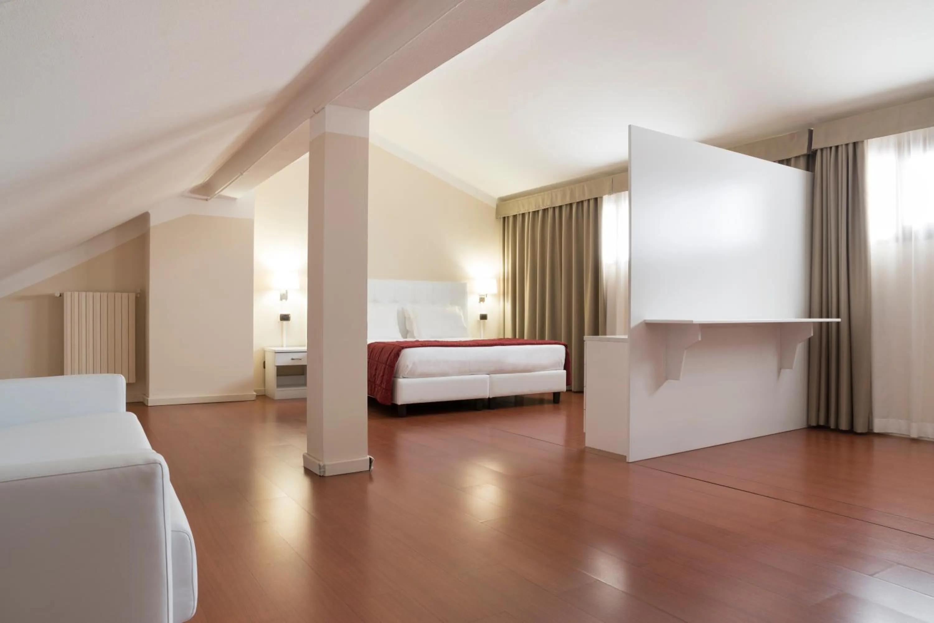 Day in Hotel Tourist