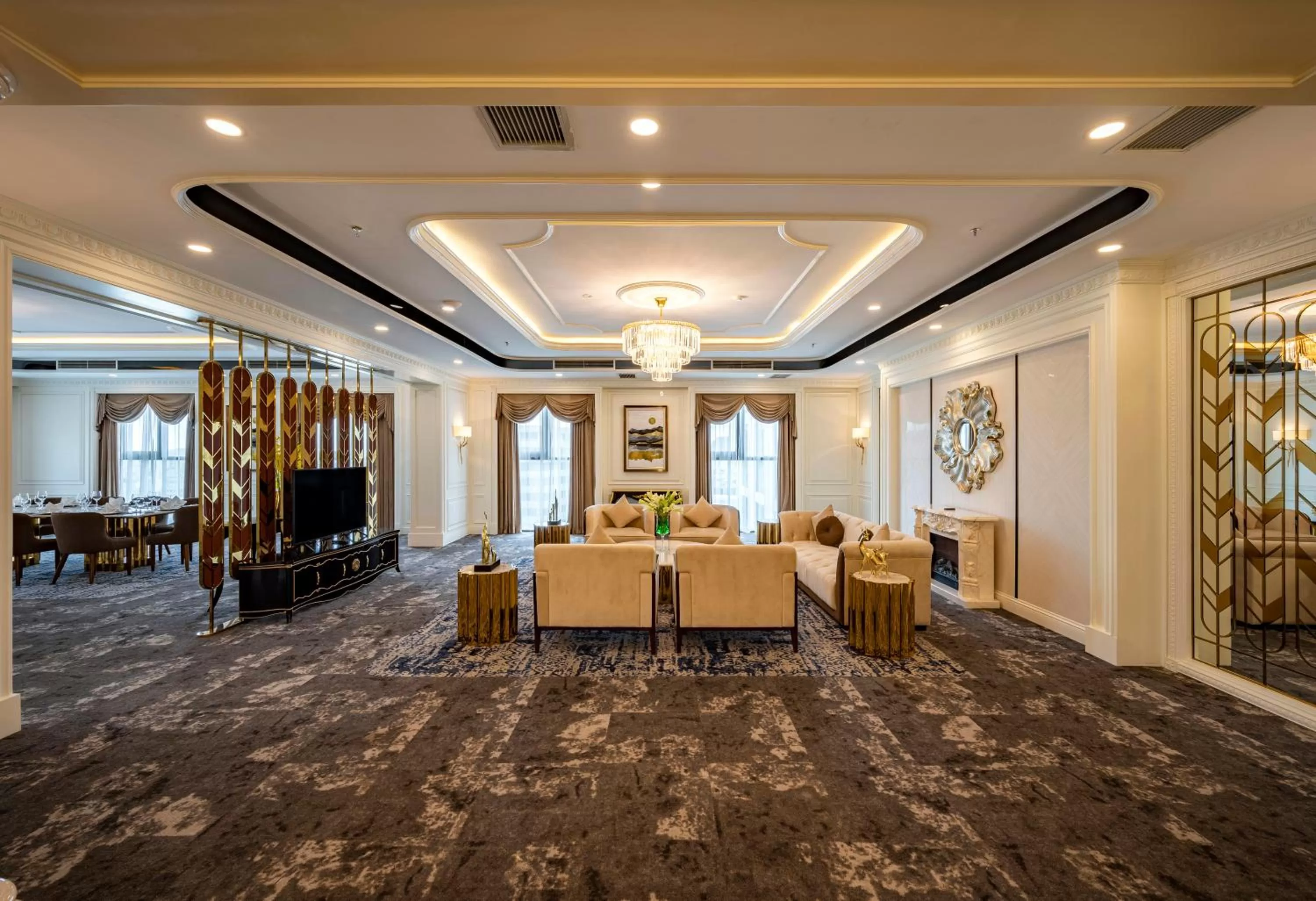 Living room in Muong Thanh Luxury Saigon Hotel