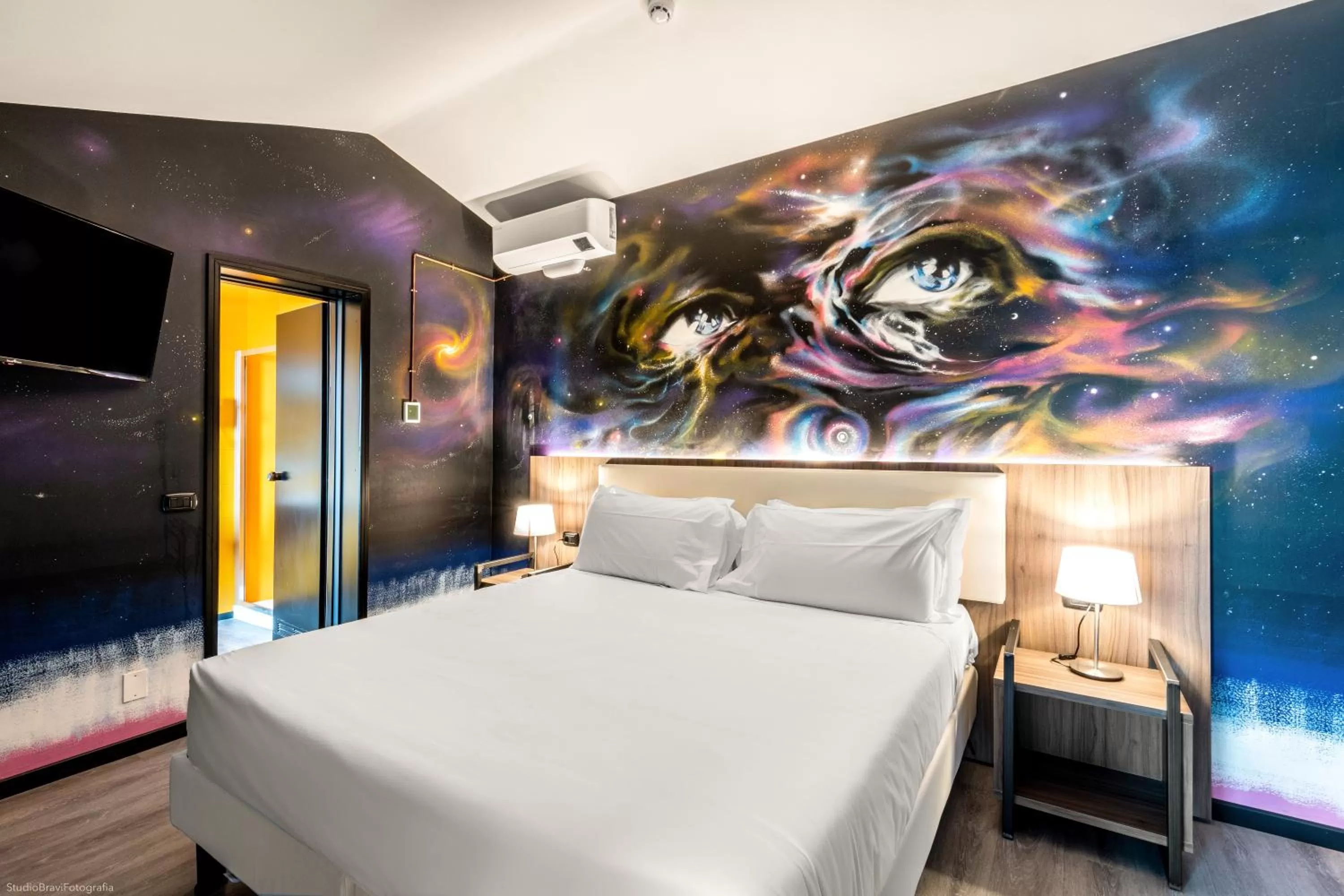 Bed in Muraless Art Hotel - WorldHotels Crafted