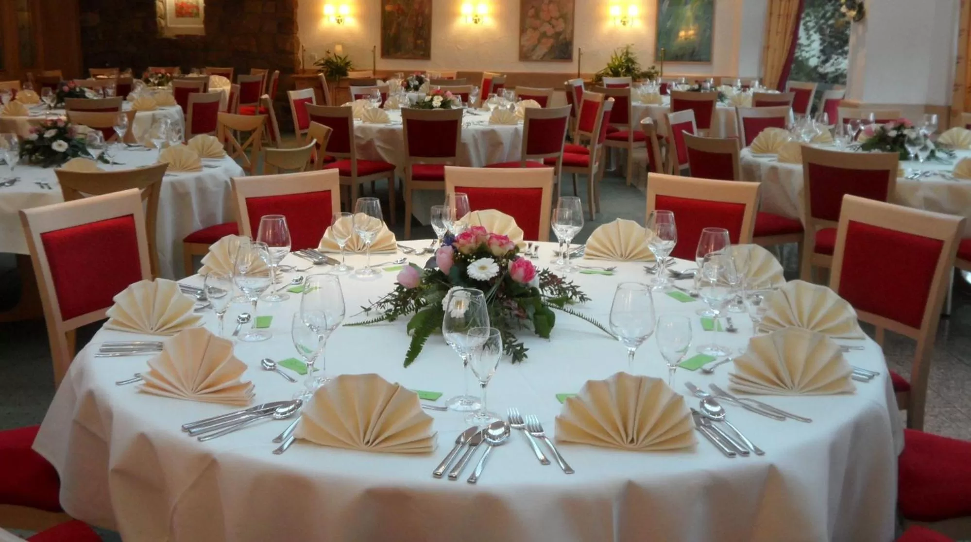 Restaurant/places to eat in Hotel Lamm