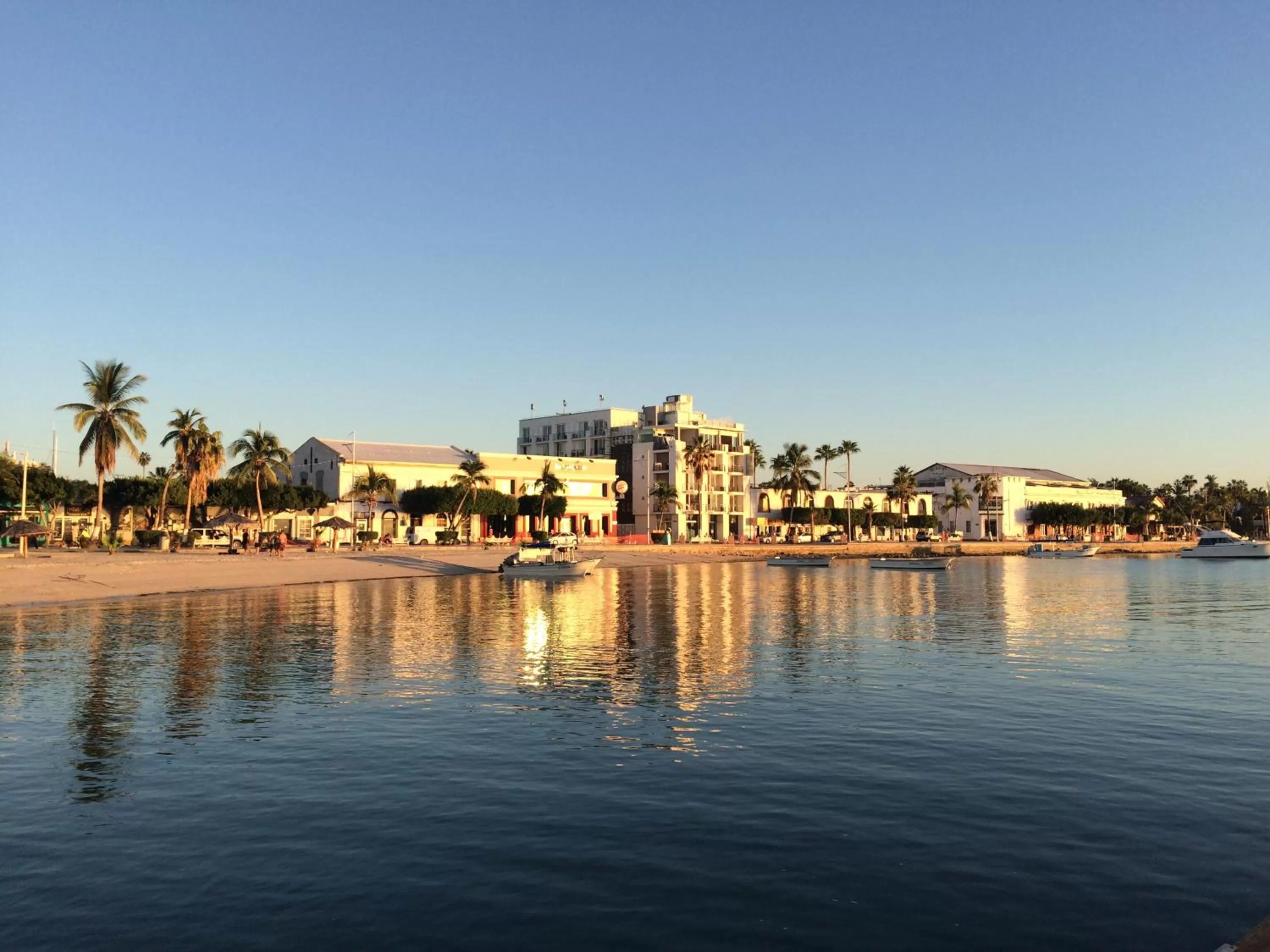 Shopping Area in The Mantarraya Outpost
