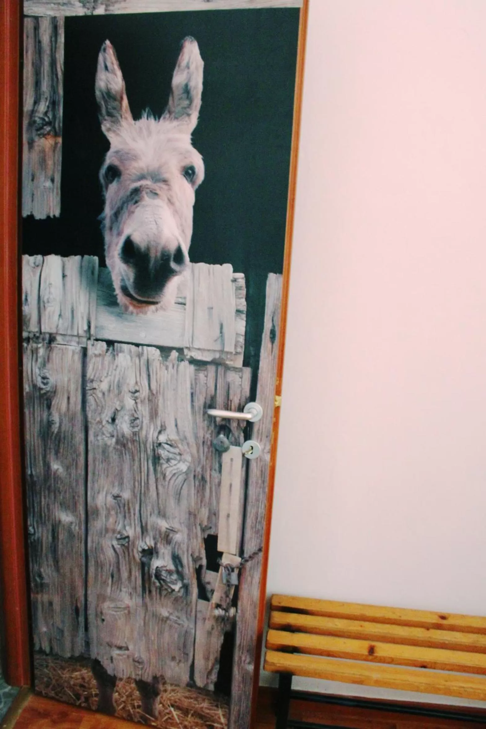 Decorative detail in B&B Camelot