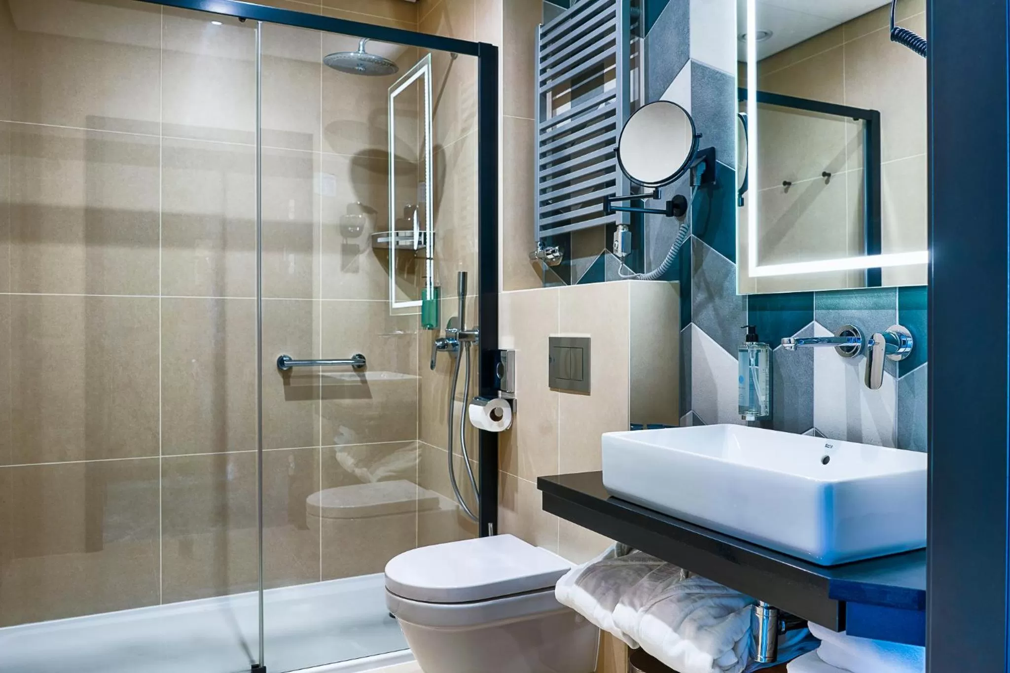 Shower in Focus Hotel Premium Bydgoszcz
