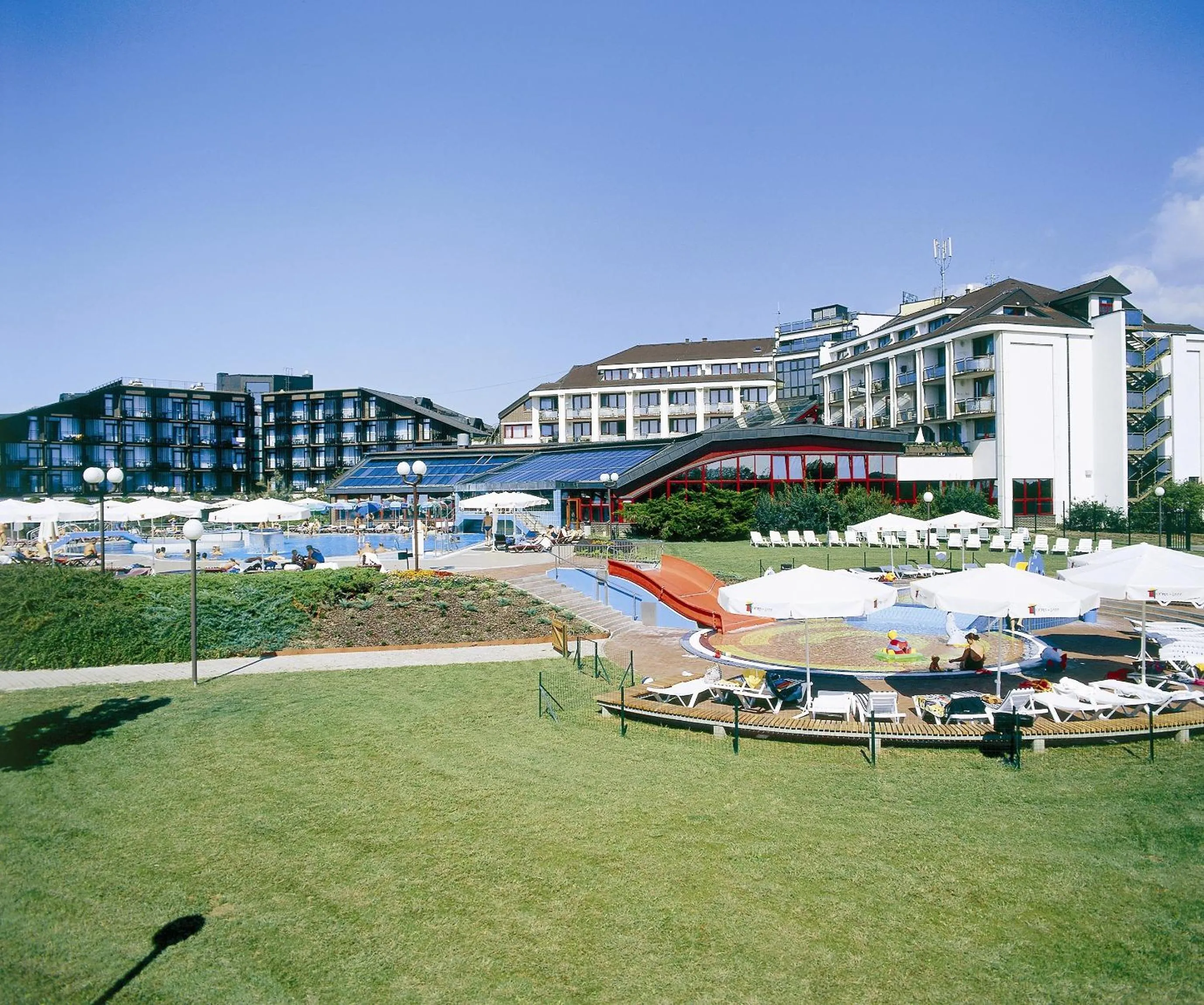 Facade/entrance in Hotel Ajda - Terme 3000 - Sava Hotels & Resorts