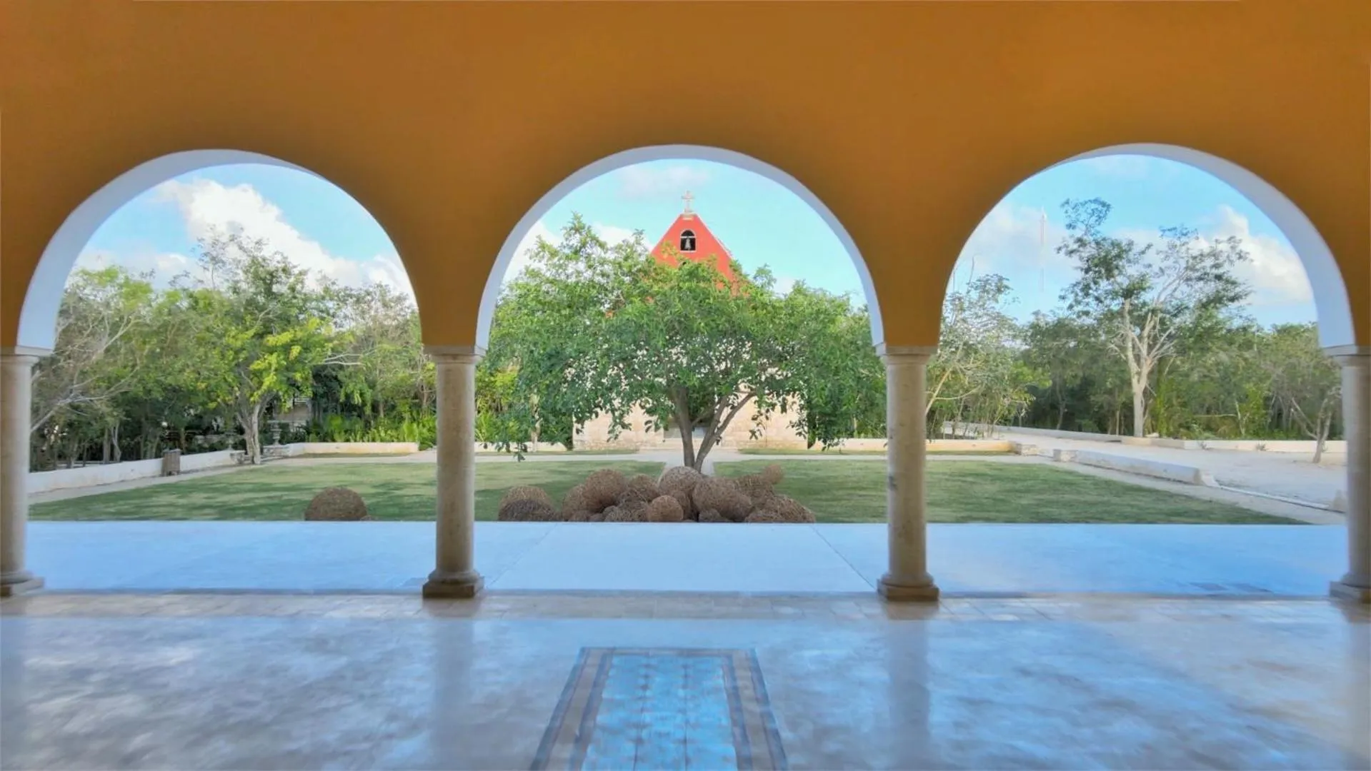 Garden in Wakax Hacienda - Cenote & Boutique Hotel - Small Luxury Hotels of the World
