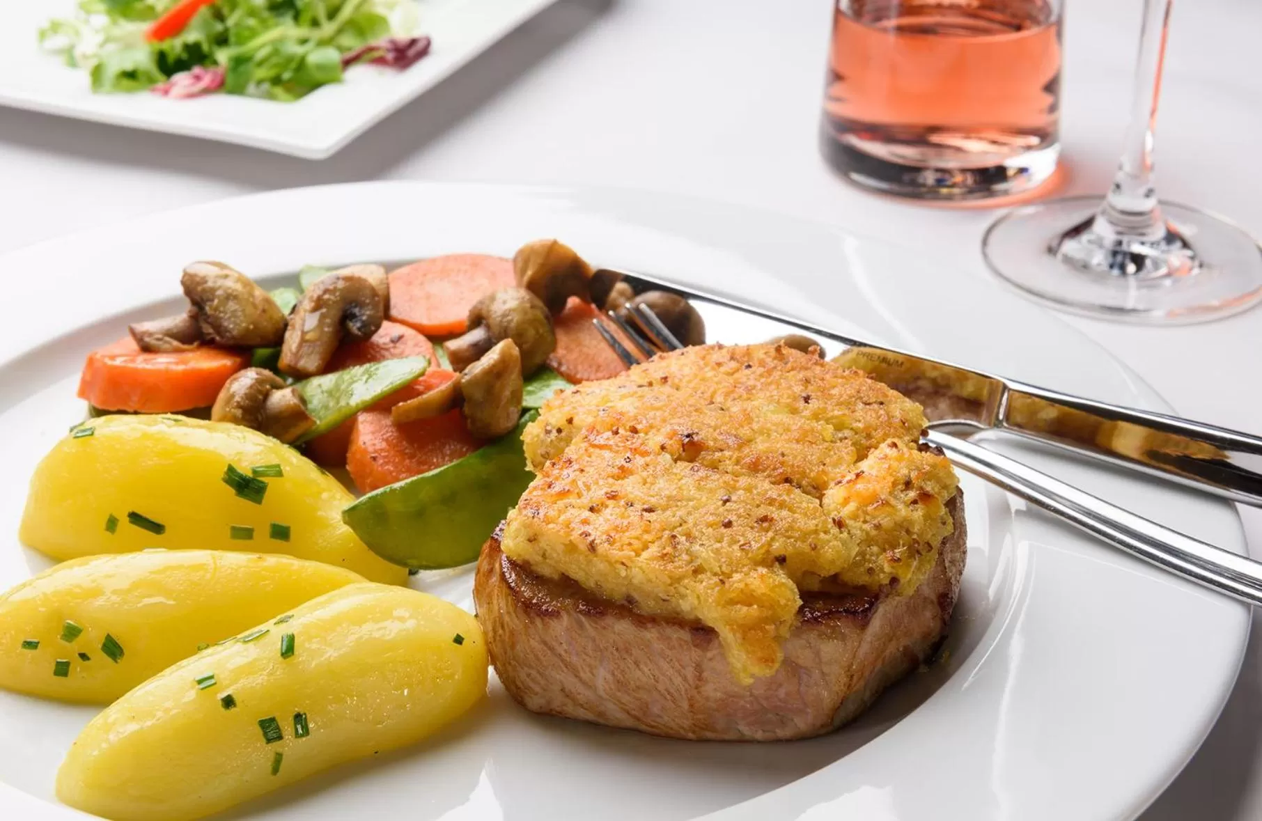 Restaurant/places to eat in Hotel Zum Harzer