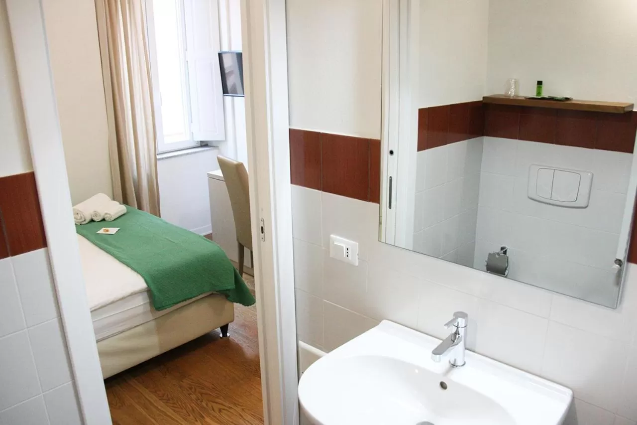 Photo of the whole room, Bed in B&B Cerasarella