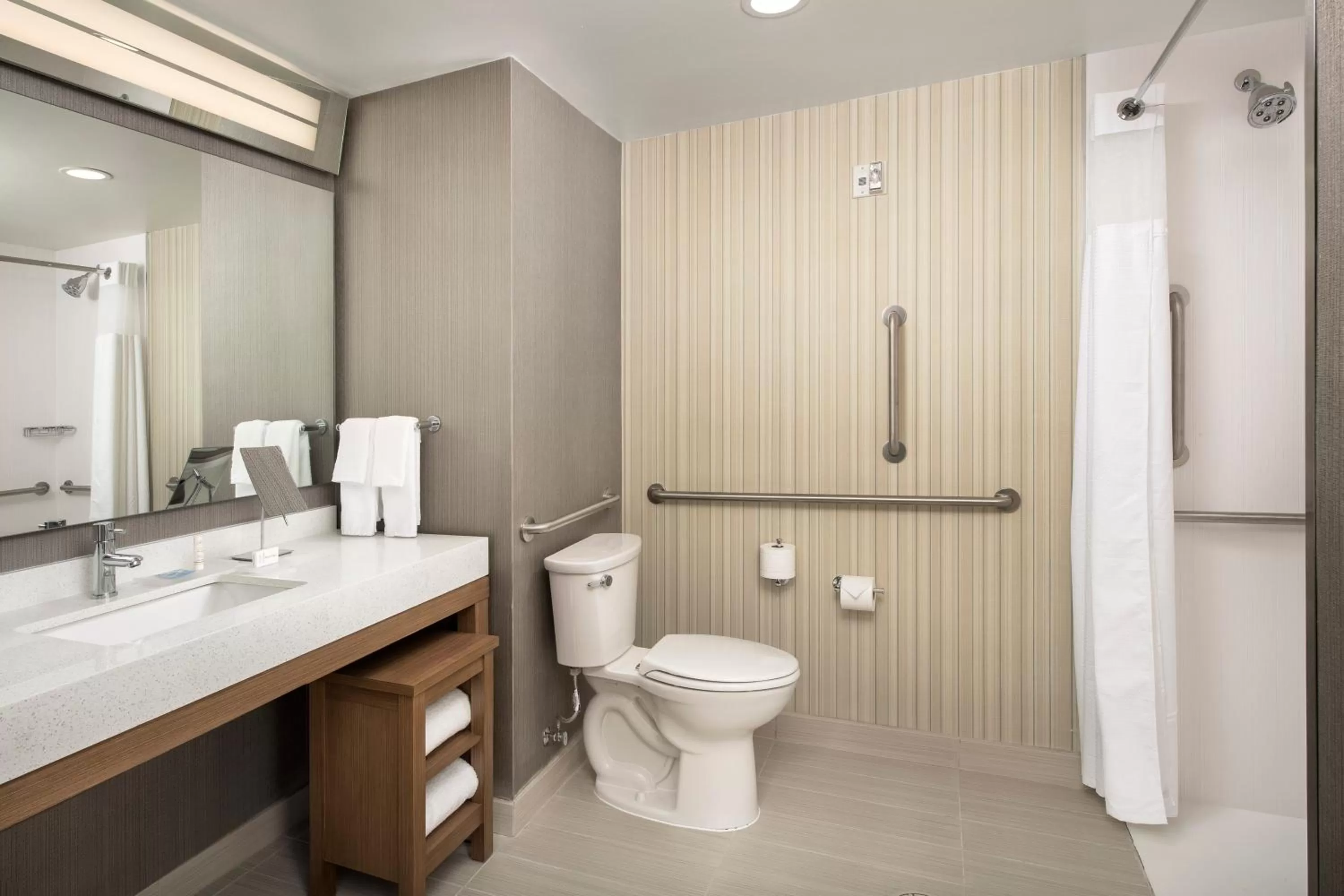 Bathroom in Courtyard by Marriott Las Cruces at NMSU