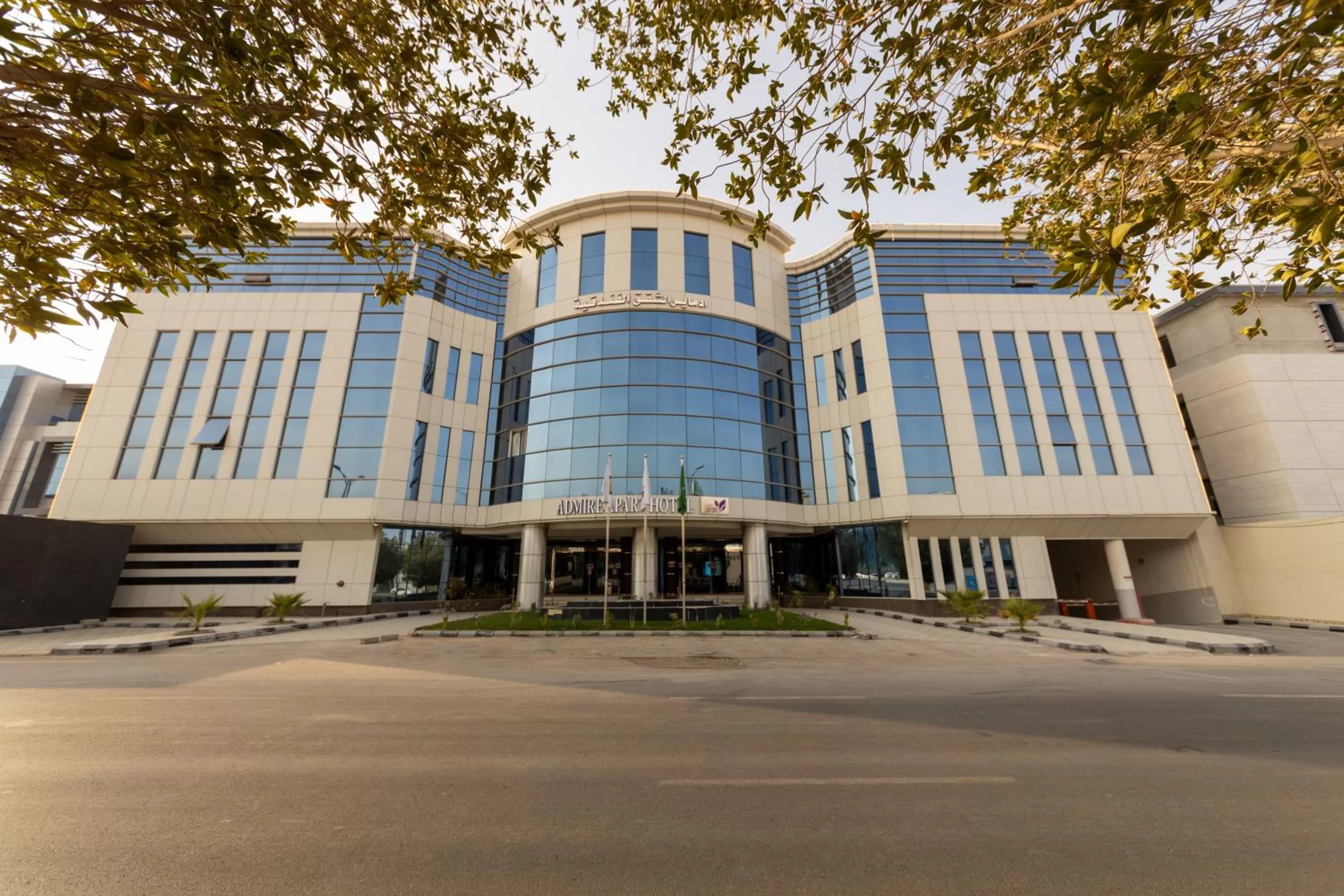 Property building in Admire Apart' Hotel