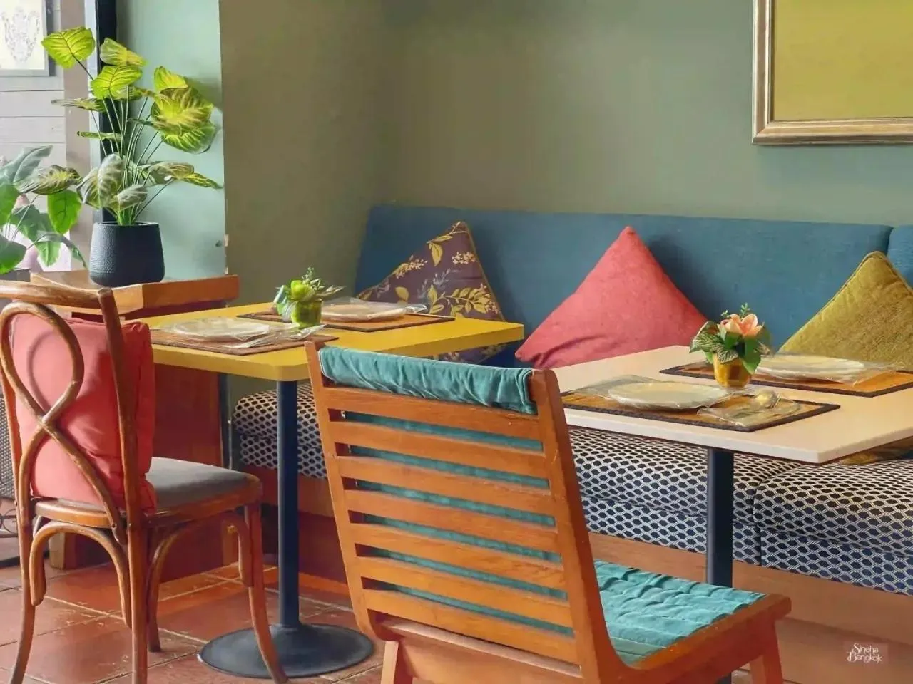 Restaurant/places to eat in Sala Arun