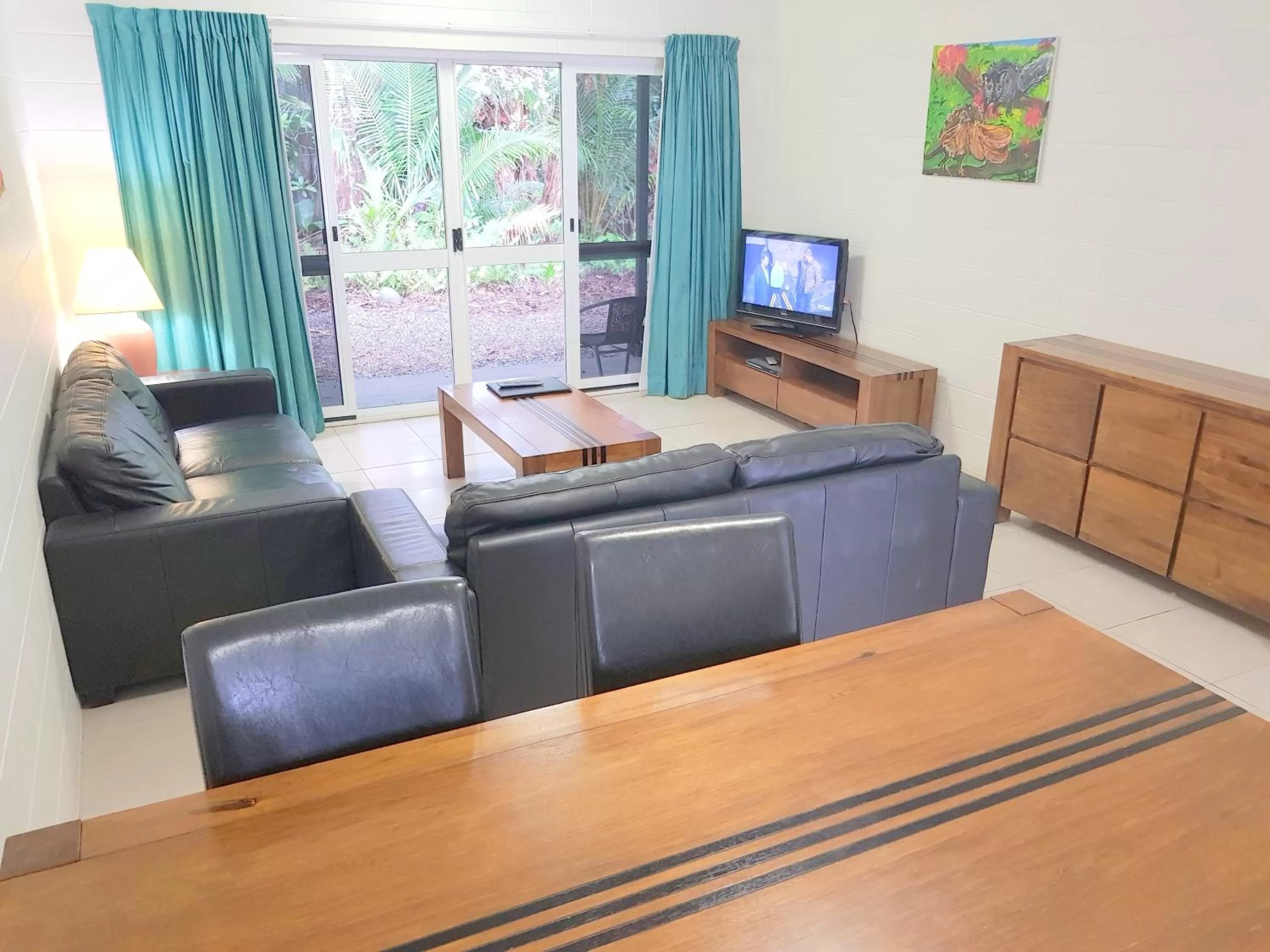 Living room in Mango Tree Holiday Apartments