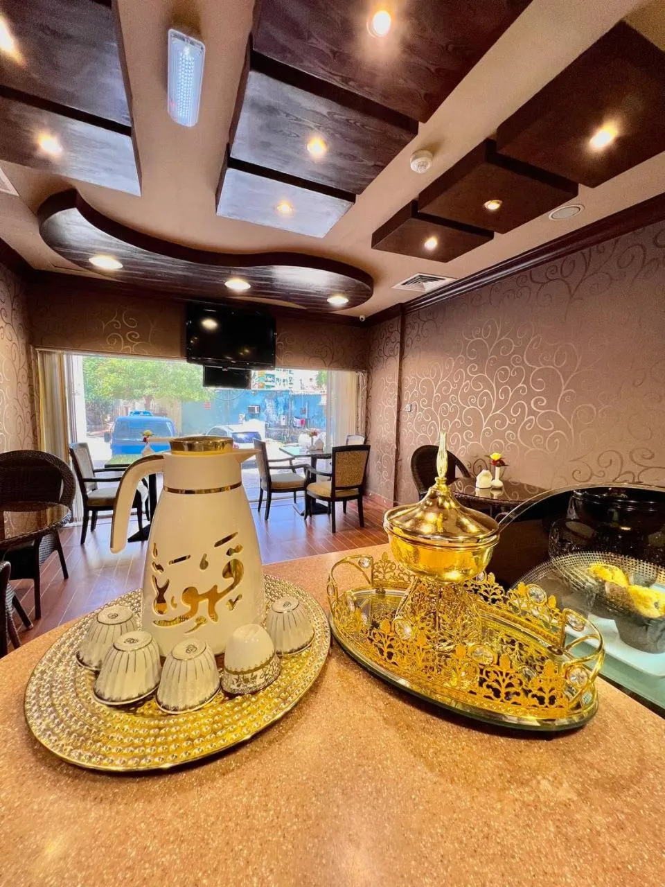 Food and drinks in Dream Palace Hotel