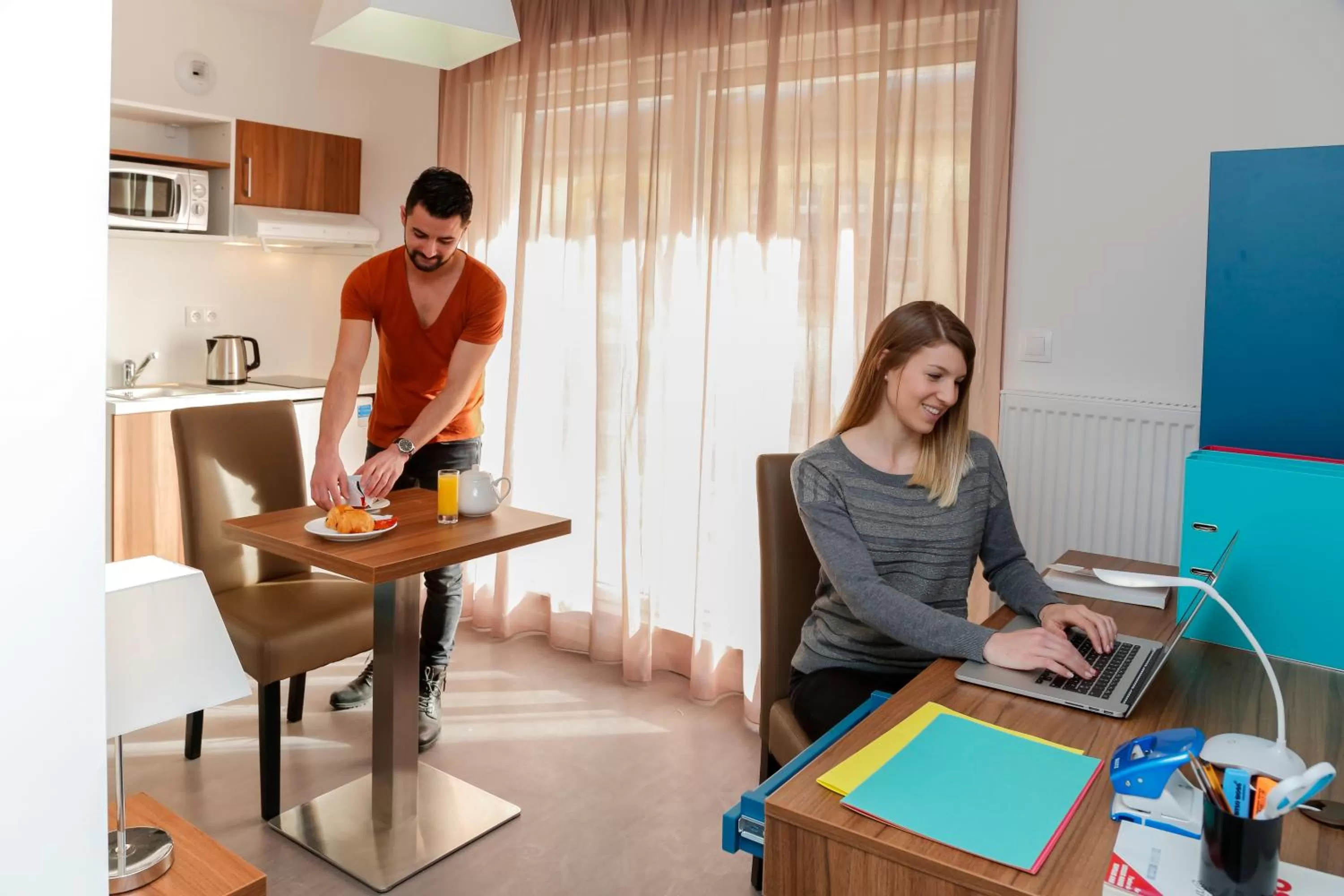 Dining area in Appart Hotel Odalys City Metz Manufacture