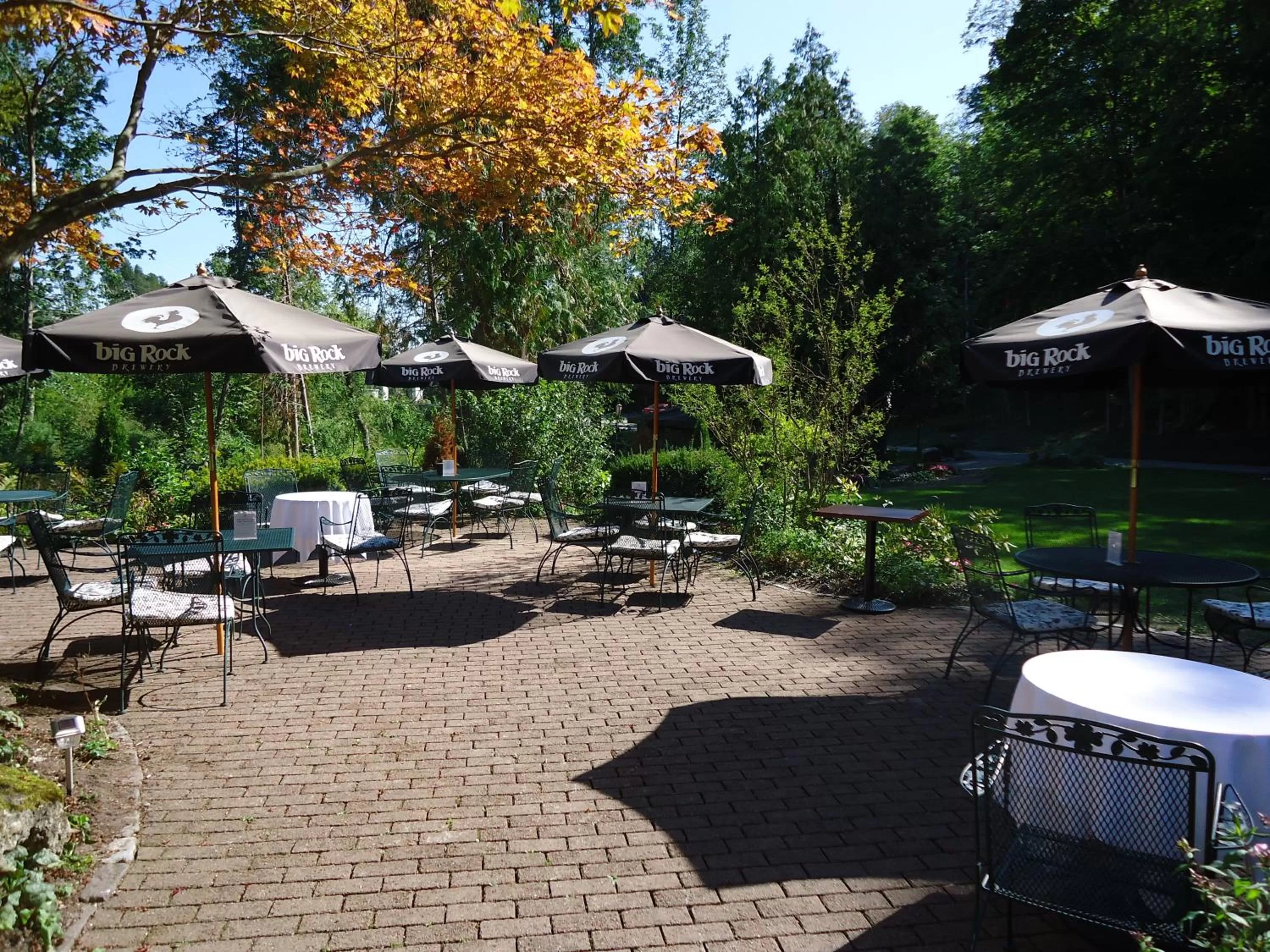 Patio in Benmiller Inn & Spa