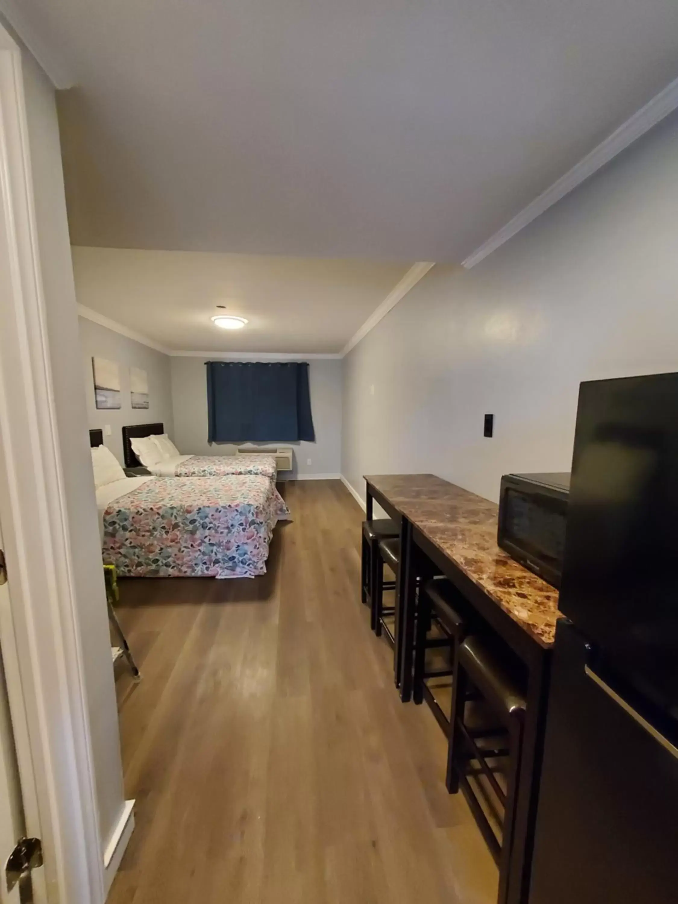 Deluxe Quadruple Room in Hotel Europa Deluxe Quadruple Room in Hotel Europa