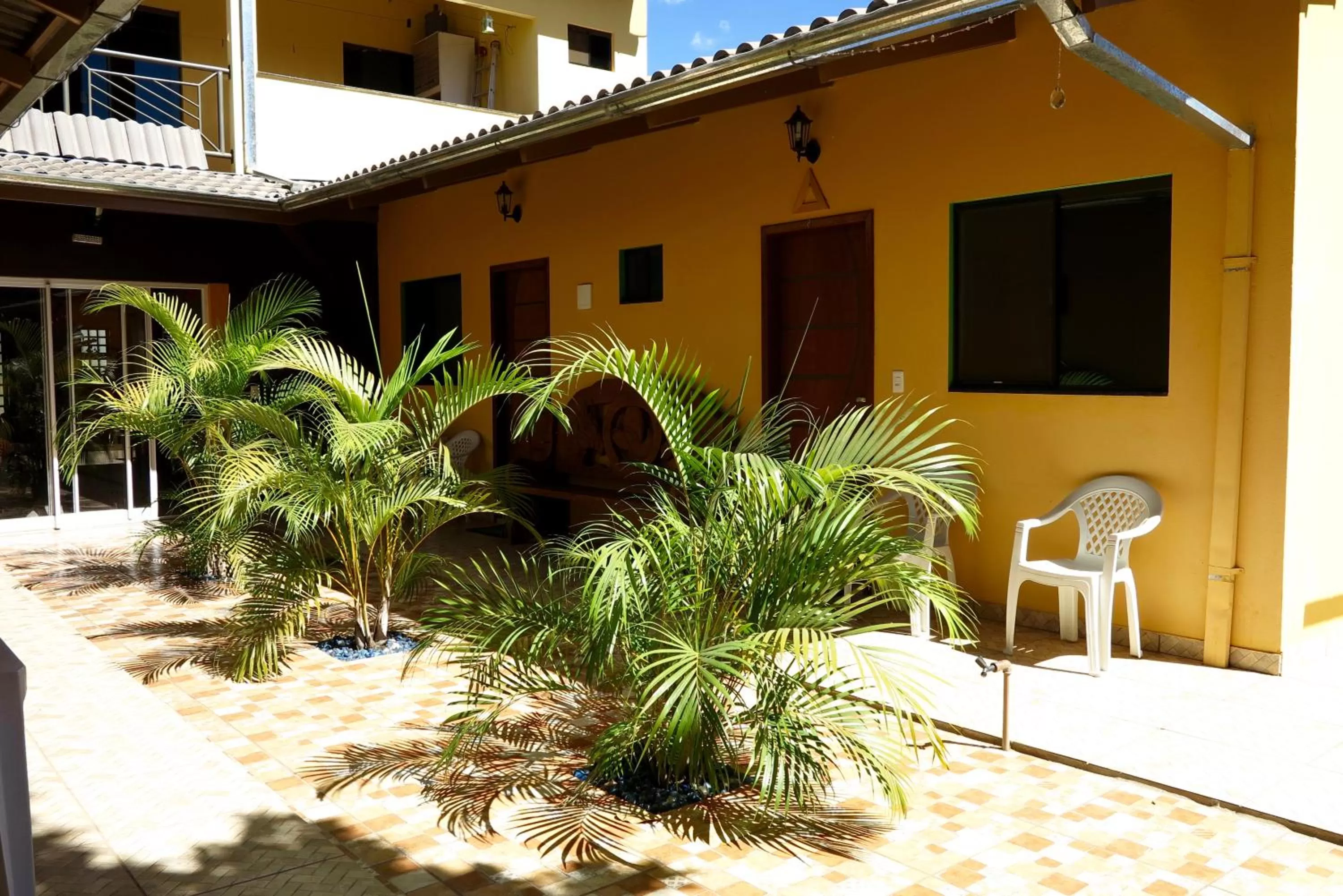Property building, Patio/Outdoor Area in Pousada Corazao Sagradao