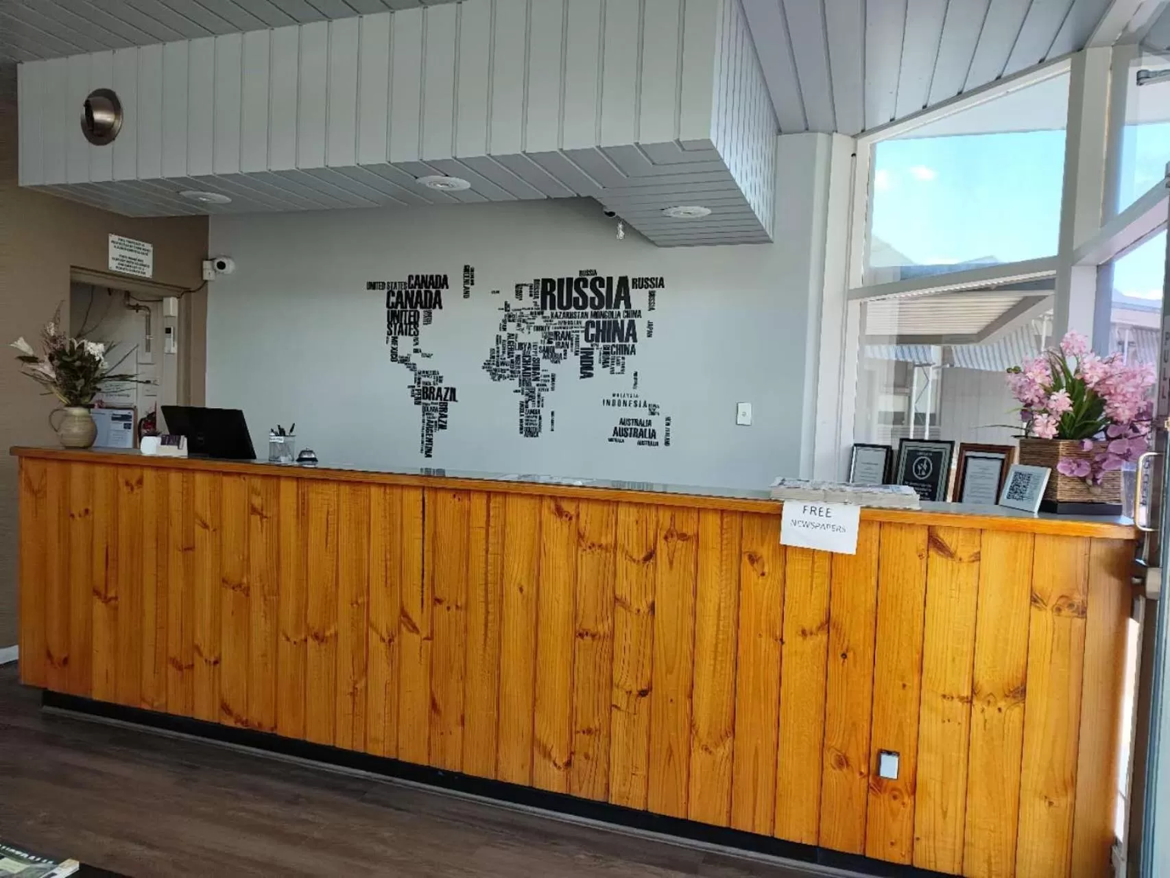 Property building in Country Motor Inn