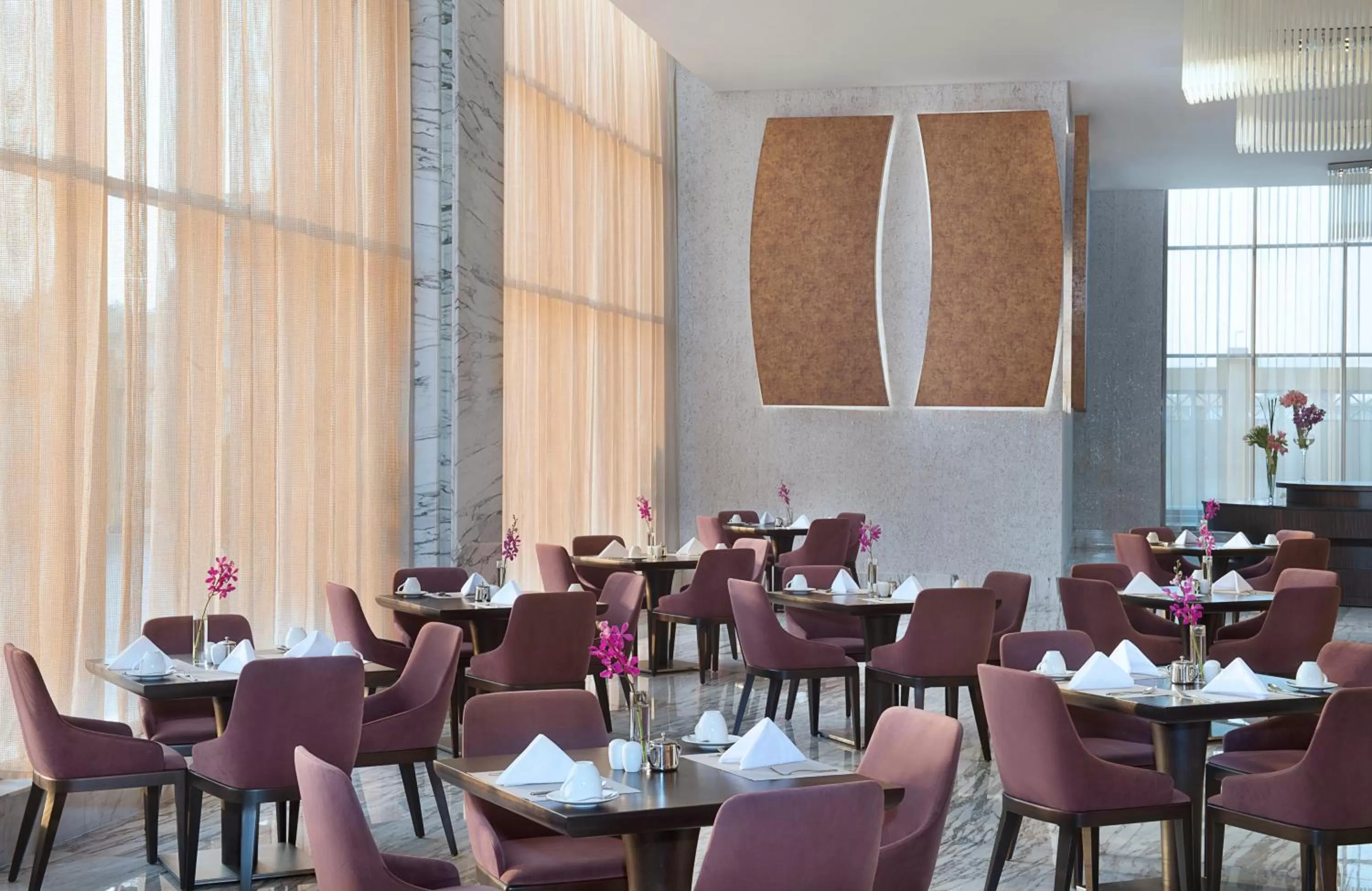 Restaurant/places to eat in Atana Hotel