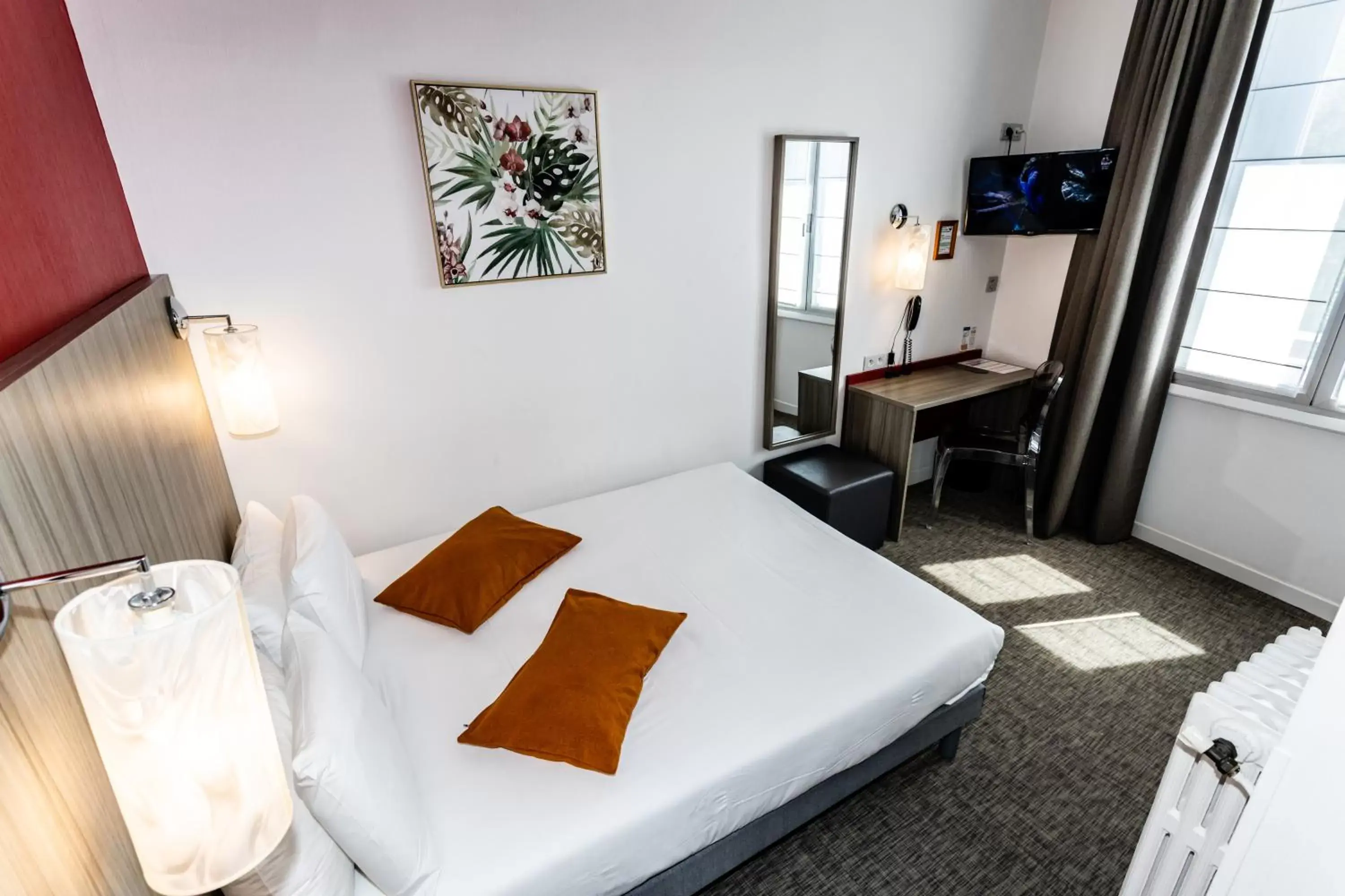 Double Room in Hôtel de Champagne Double Room in Hôtel de Champagne