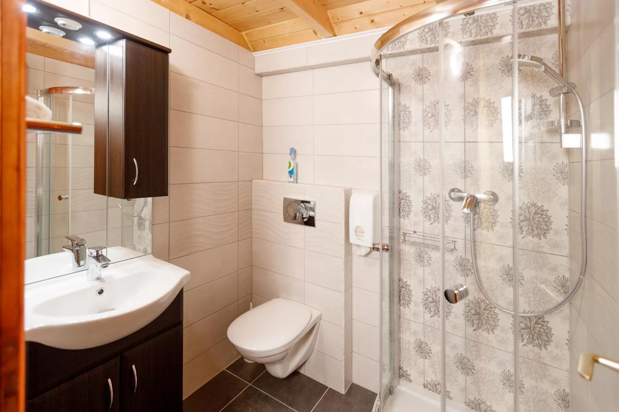 Central Panzió Gyula