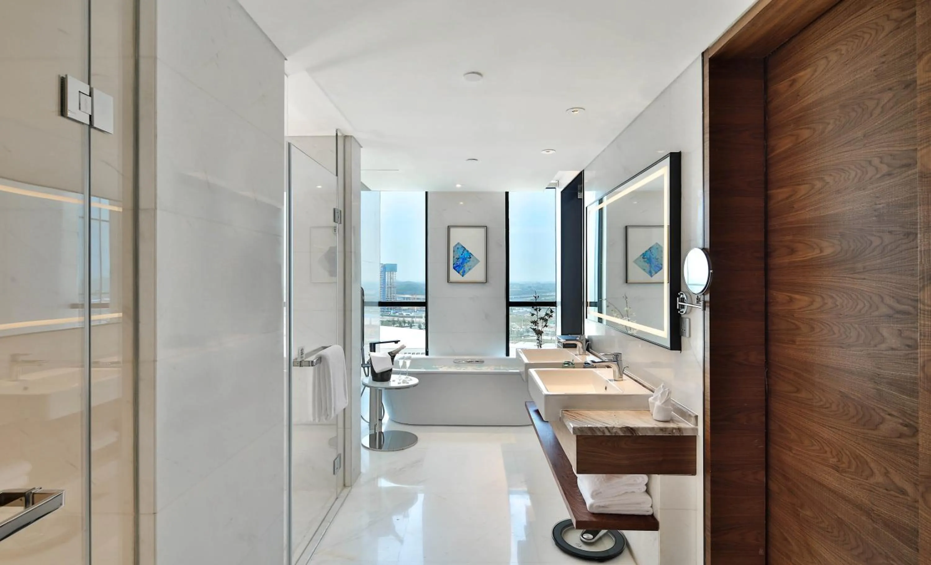 Bathroom in Holiday Inn Chengdu Qinhuang by IHG