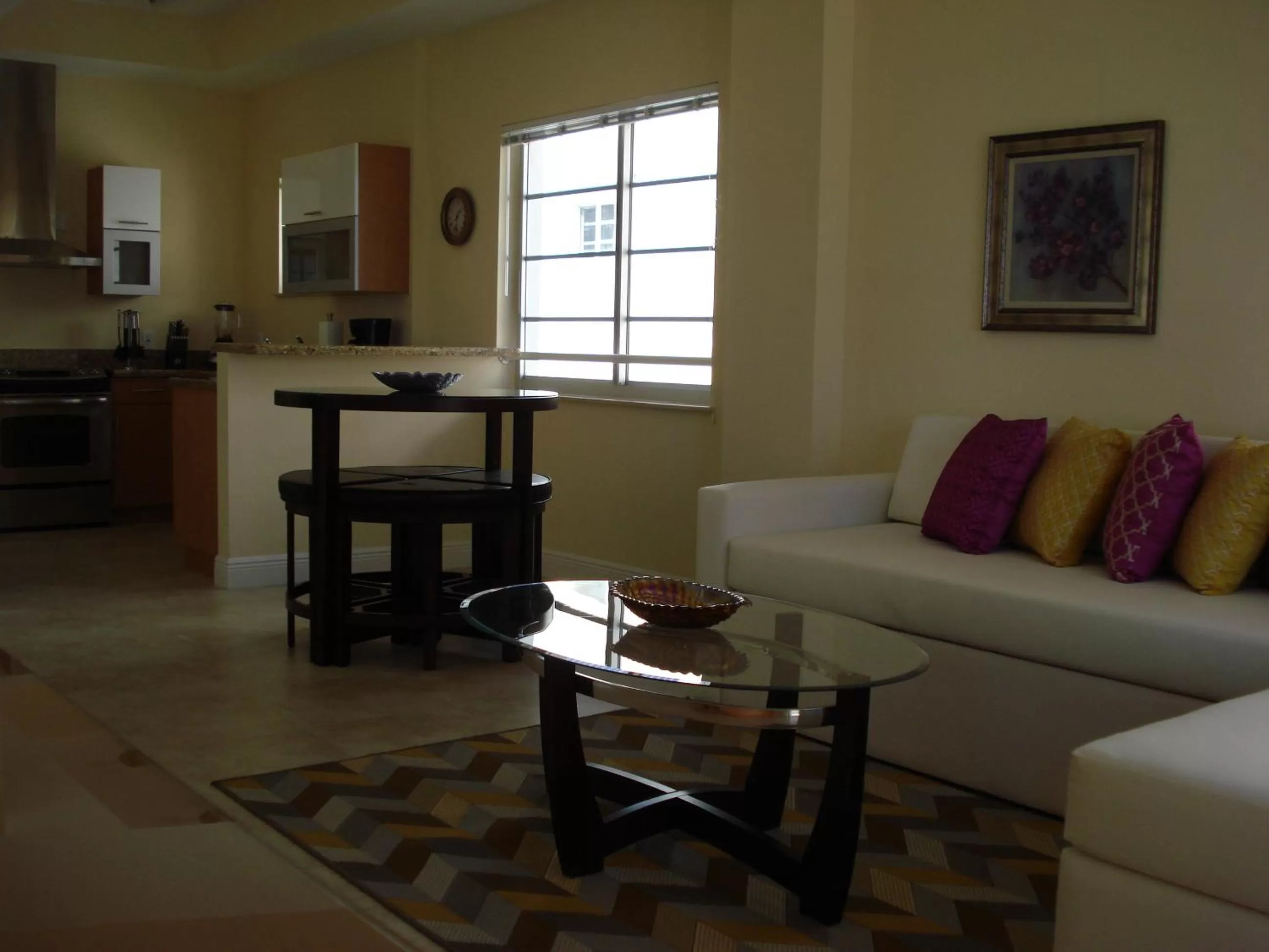 Living room in Westover Arms Hotel