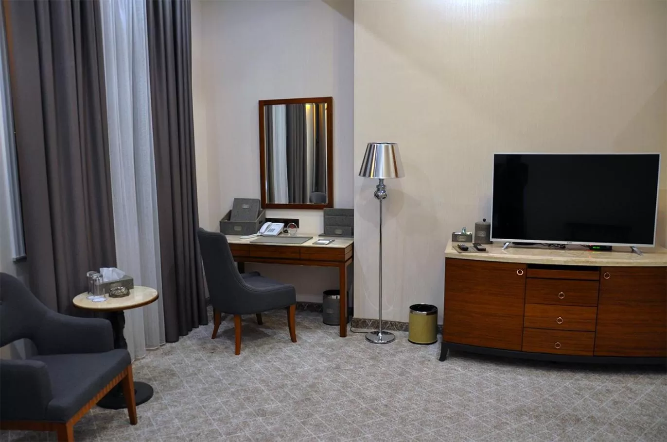 Parliament Palace Hotel