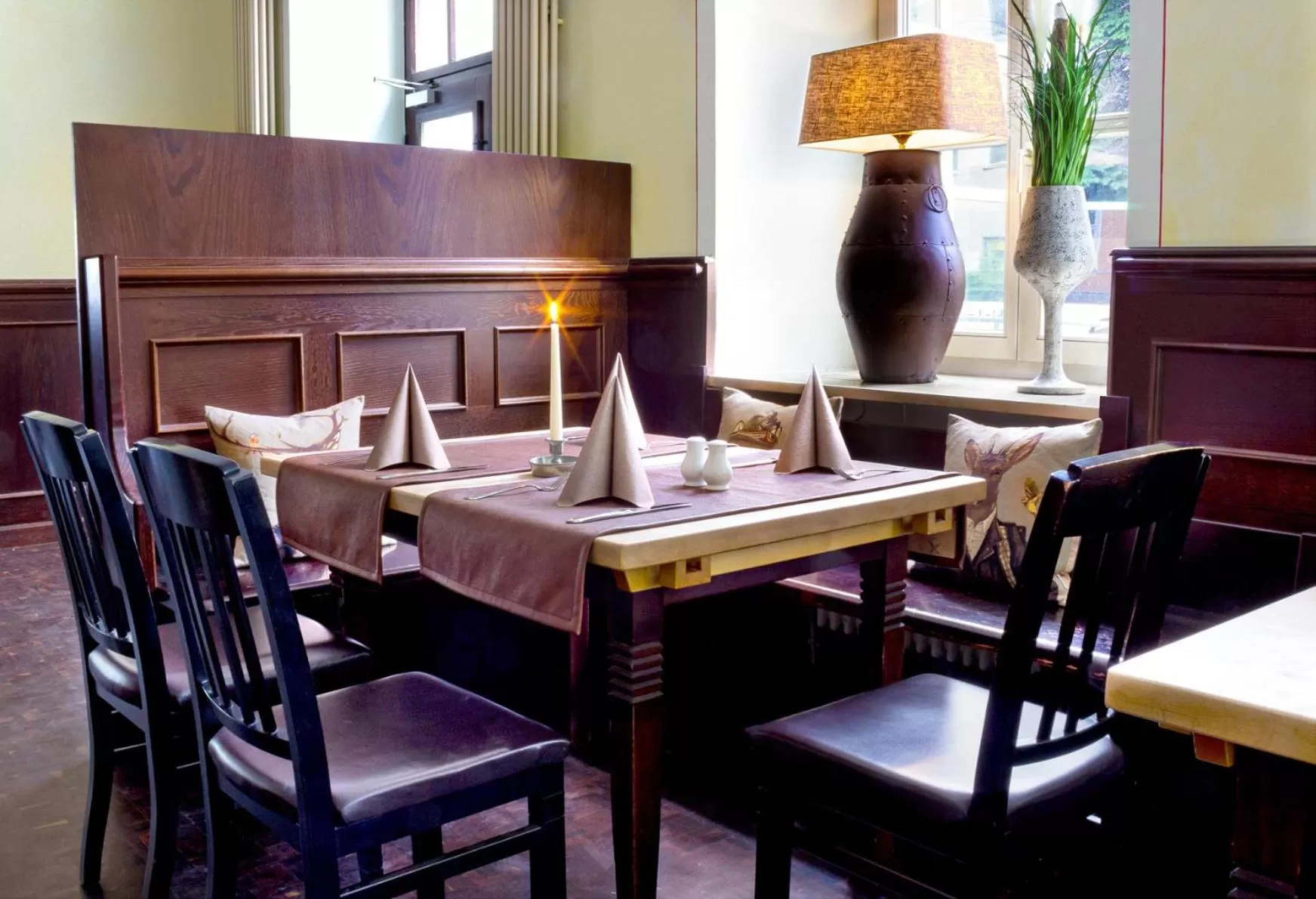 Restaurant/places to eat in Hotel zum Fischer