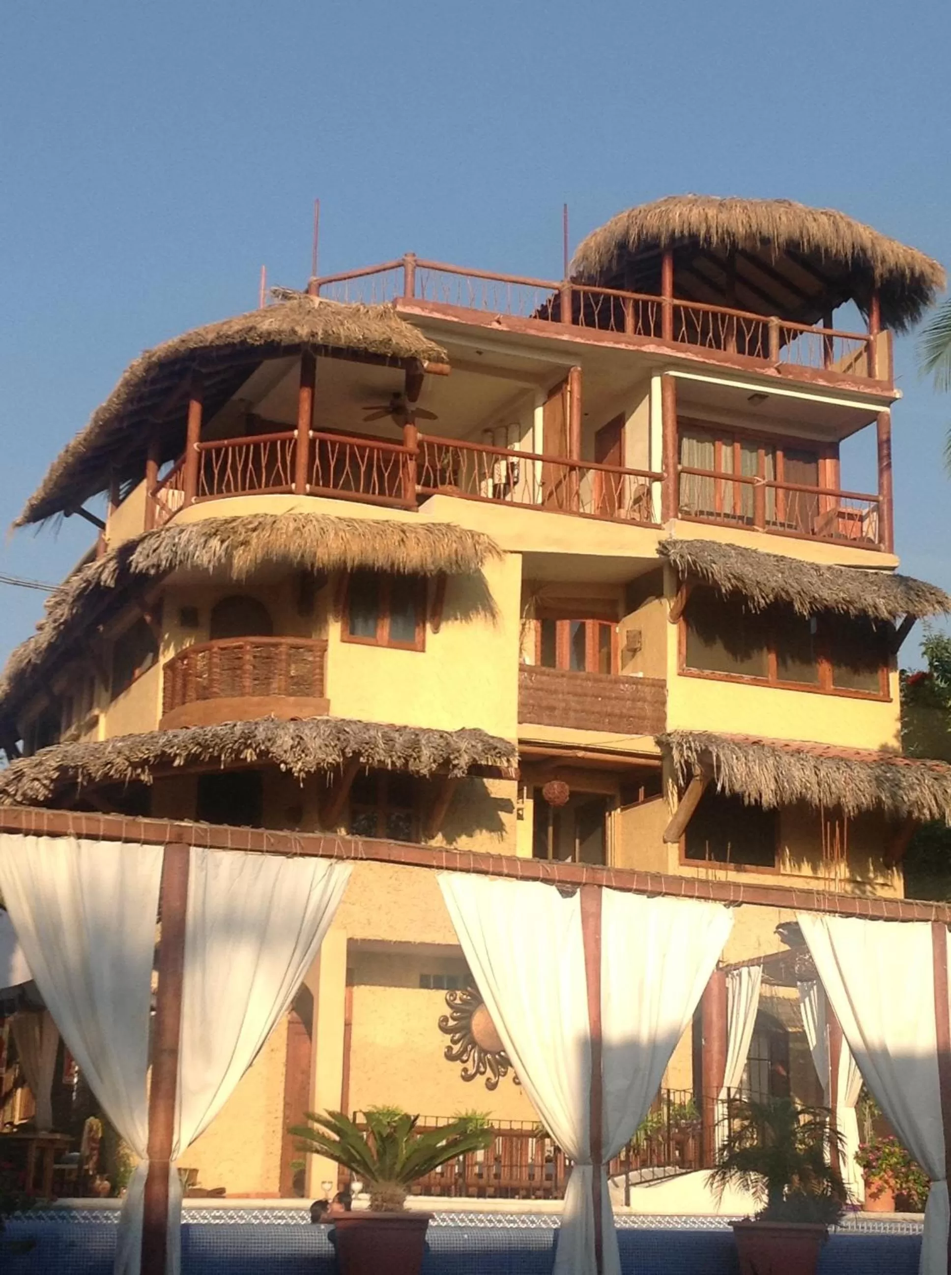 Facade/entrance, Property Building in Hotel Villas Las Azucenas