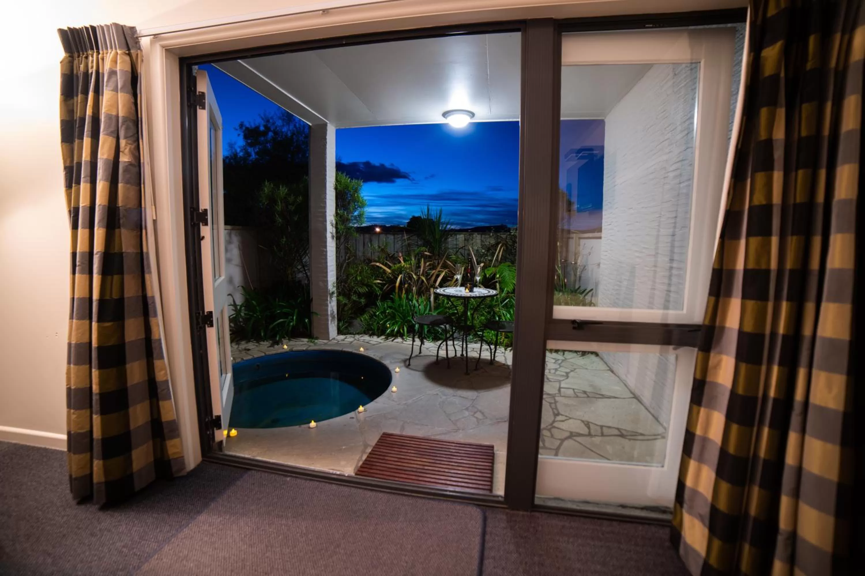 Patio in Baycrest Thermal Lodge