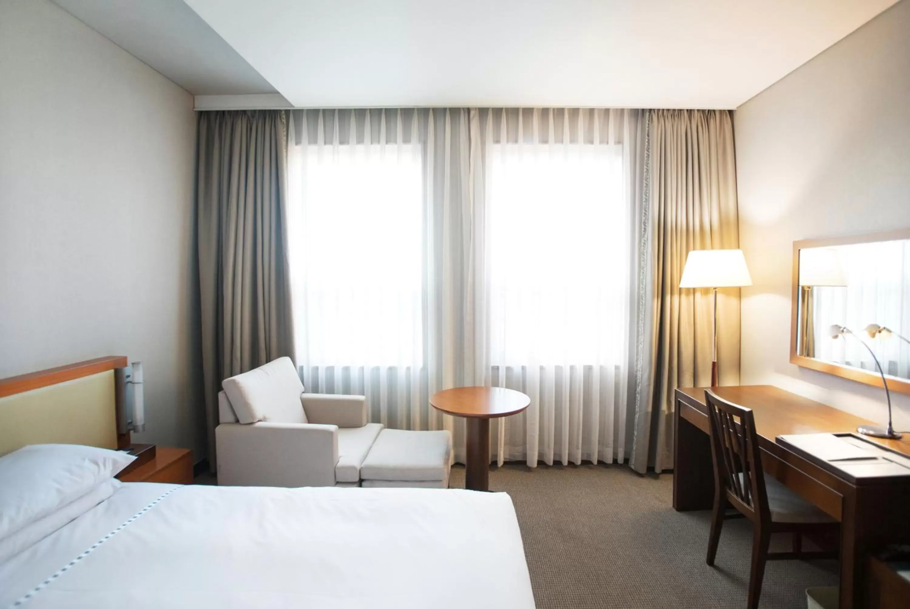 Standard Double Room in Mayfield Hotel Seoul Standard Double Room in Mayfield Hotel Seoul